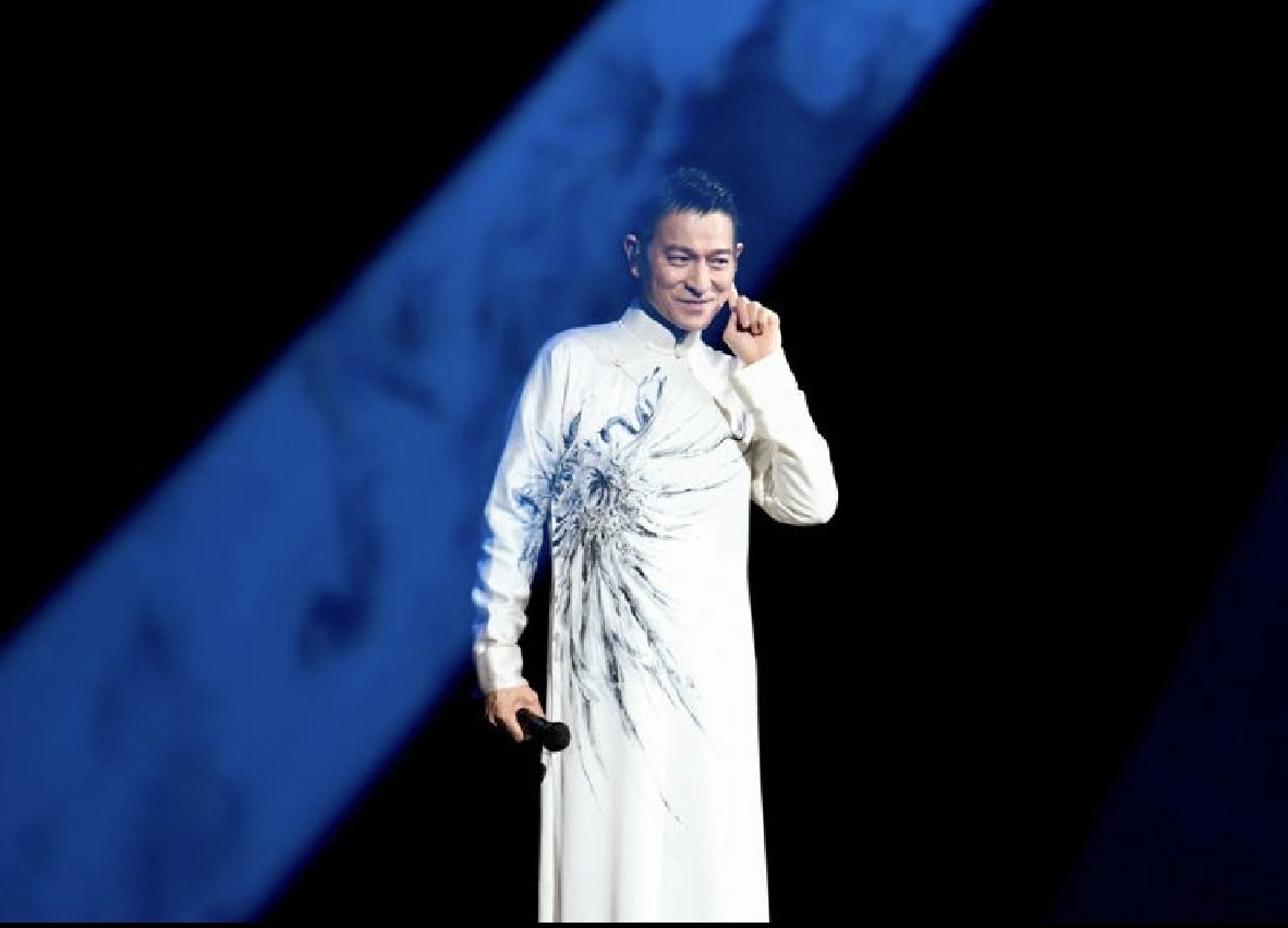 劉德華在深圳舉辦《Is The Day..今天》巡迴演唱會。（超級圓頂提供）
