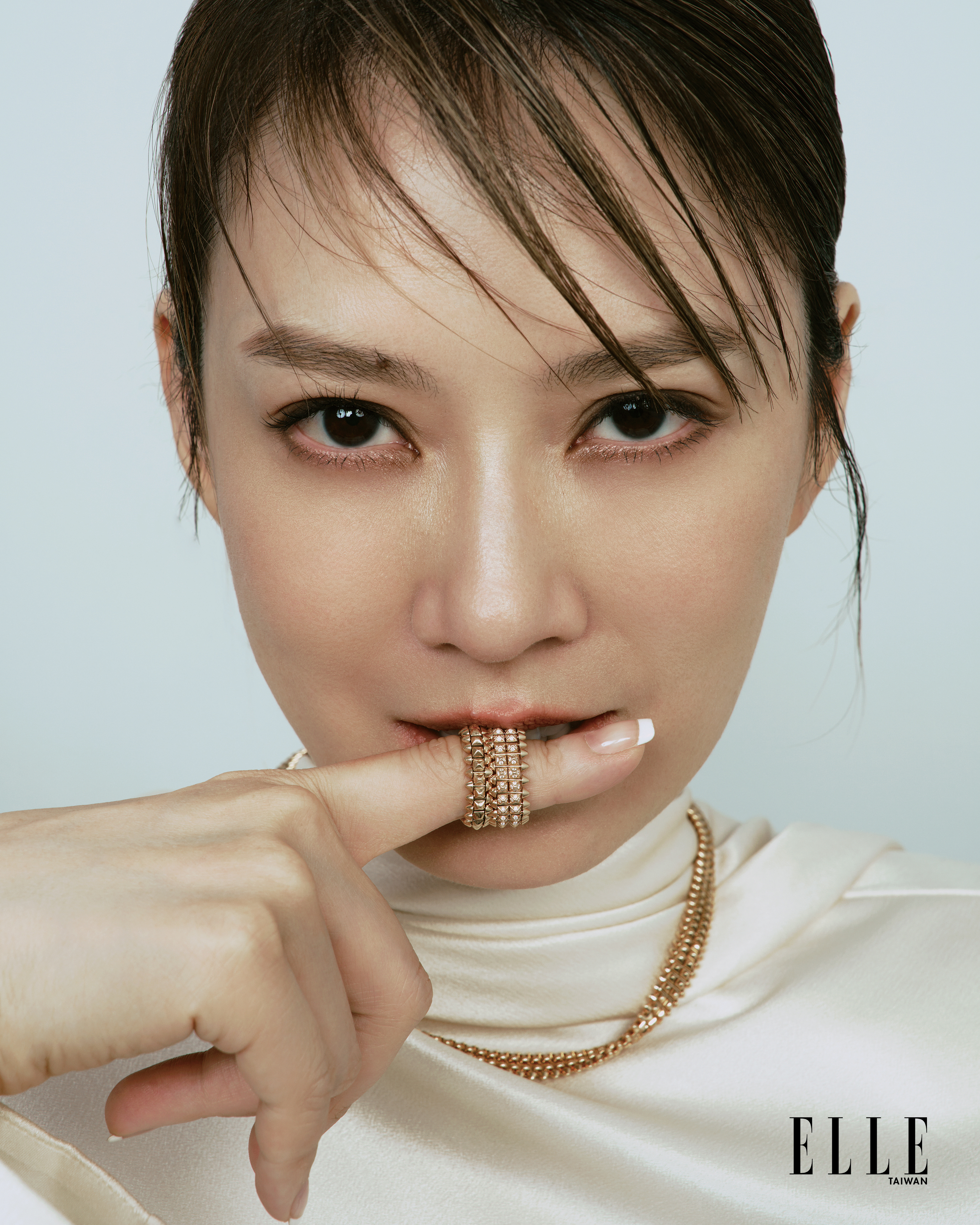 Melody多次提到，「活著就是要美，女人不用完美，但一定要美。」（《ELLE》國際中文版提供）