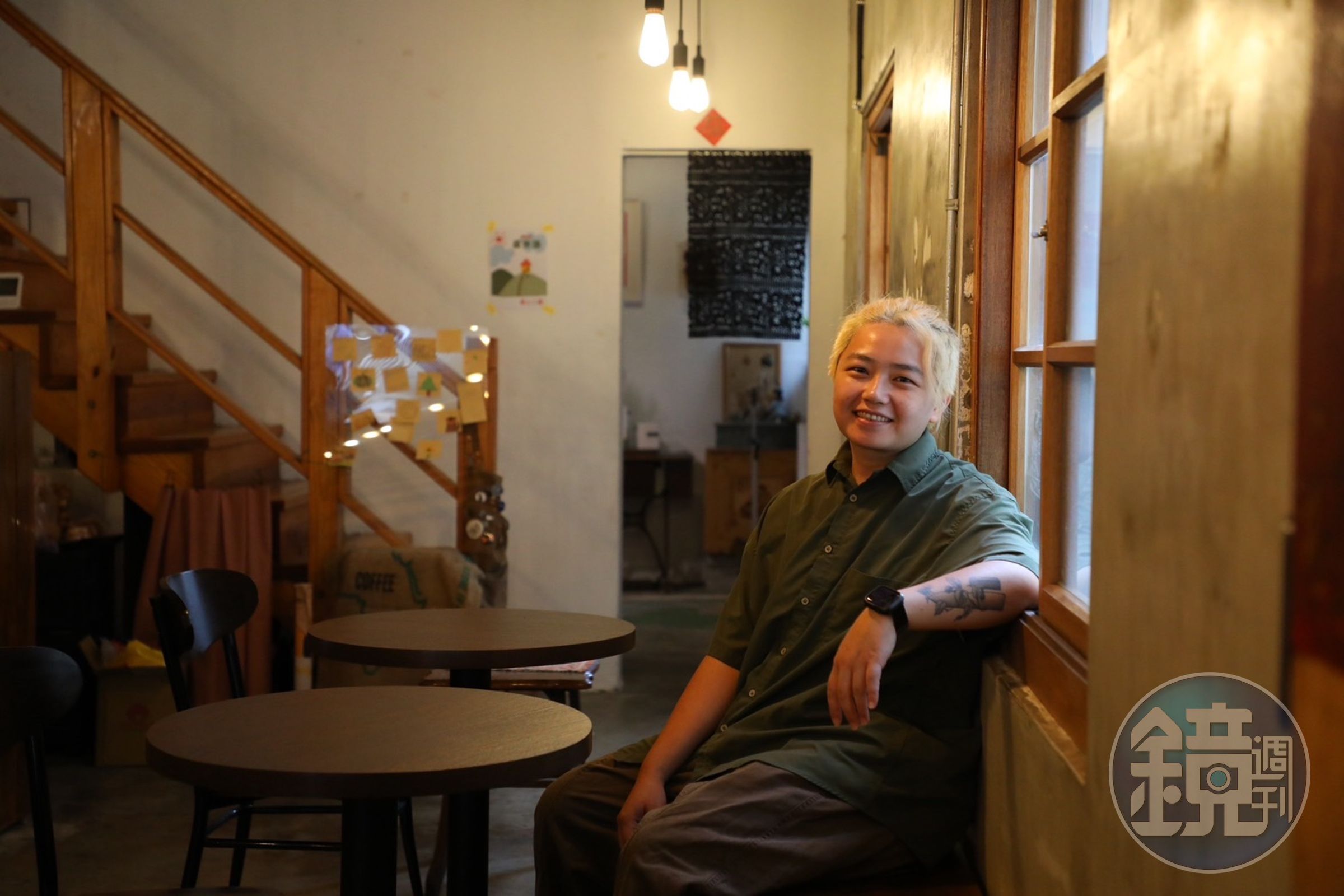 愛上風城步調與氣息而定居於此的阿岑除了是「陳宅CAFÉ」老闆,同時也是新竹在地小吃通,隨手一撈就好幾家名單。