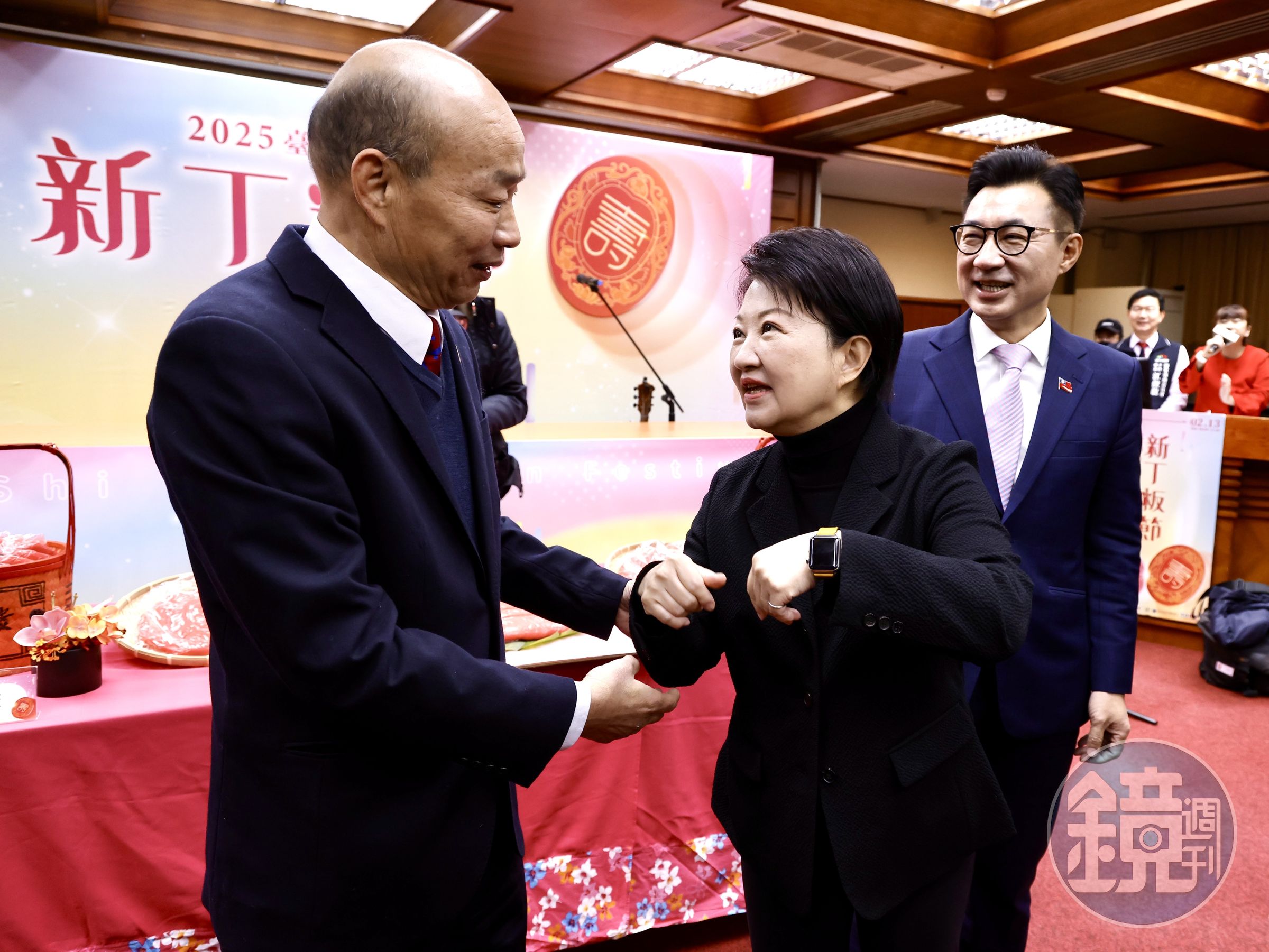 盧秀燕今現身立法院,與韓國瑜、江啓臣合體,為台中東勢新丁粄節活動宣傳。
