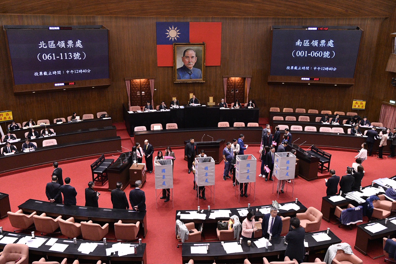 立法院今進行中選會人事同意權投票，7人中有3人被否決。（鏡報李智為）