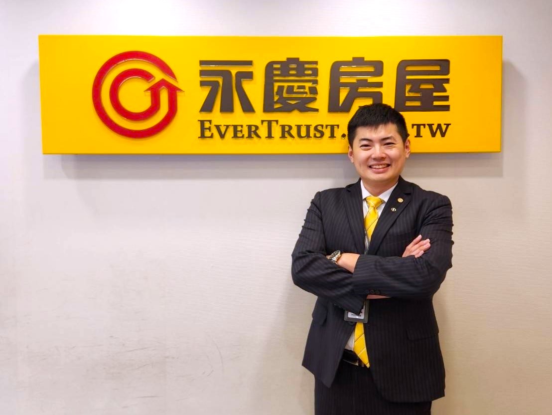 科技讓成家更簡單！永慶房屋黃世瑋透過「i特助」的即時推播，成功破解買方找房僵局，精準媒合心目中的理想好房。（永慶房產集團提供）