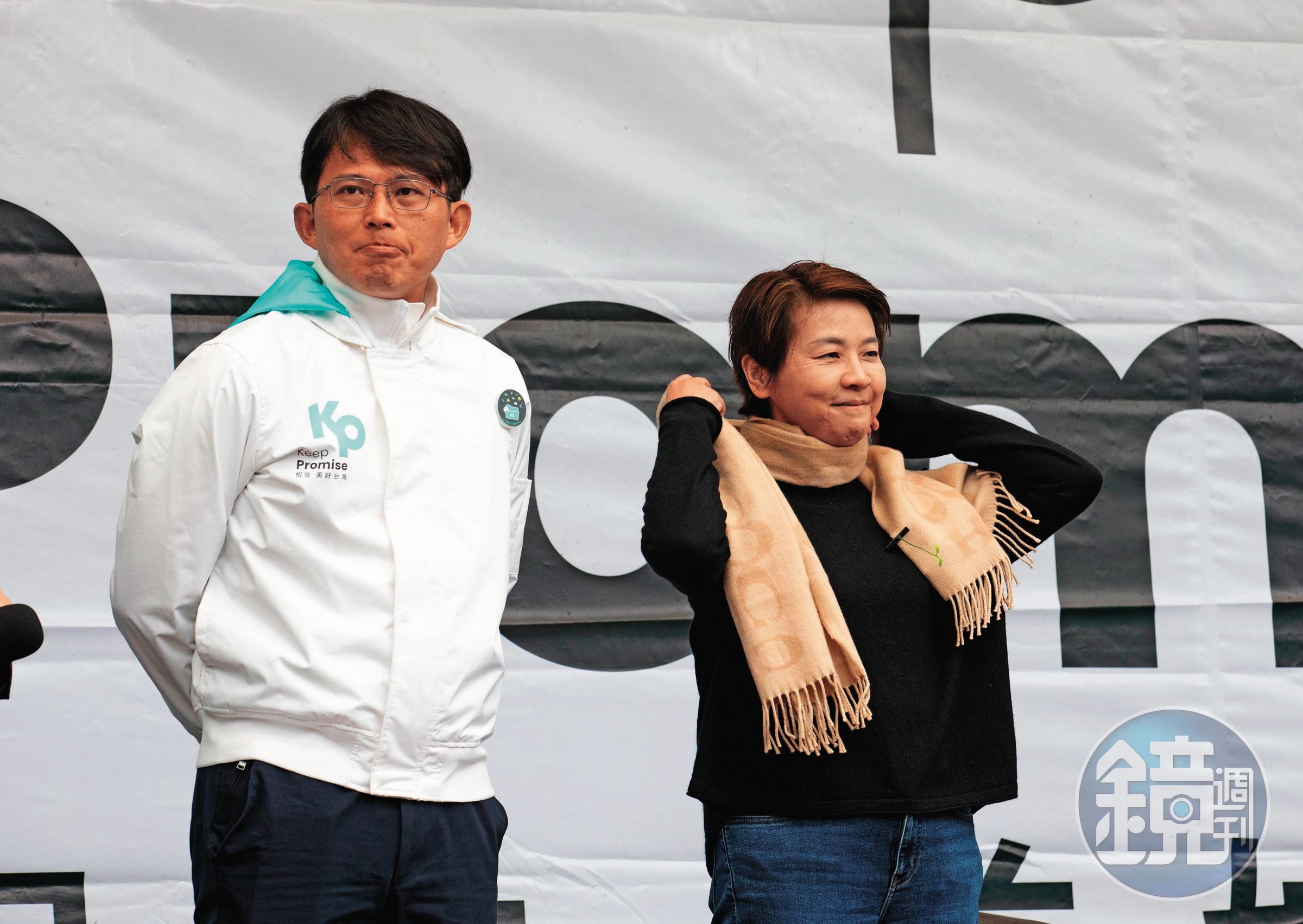黃國昌(左)、黃珊珊(右)成白營新天王,2人暗自競合,柯文哲接班人戰爭隱然開打。
