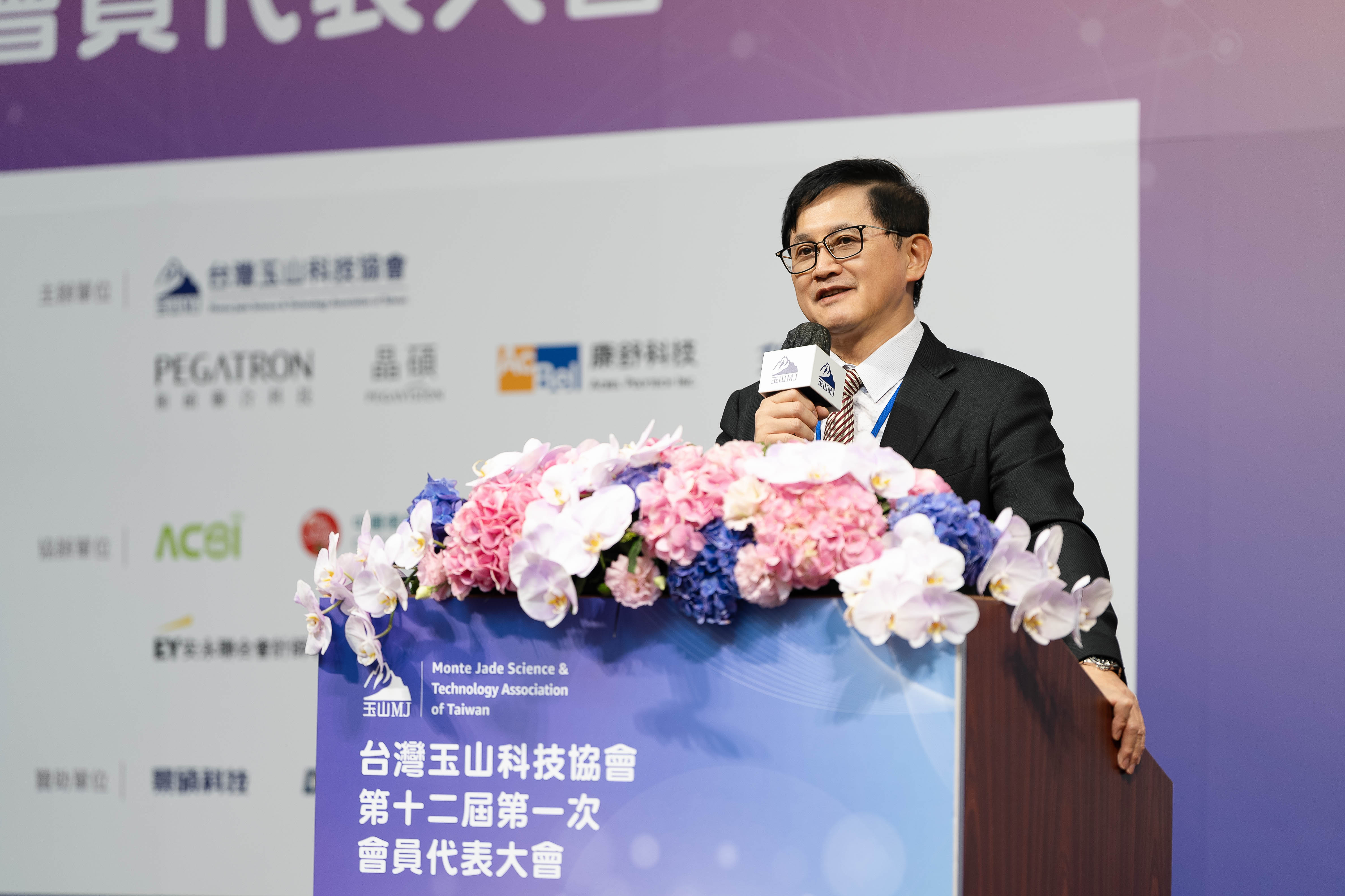 身為台灣玉山科技協會理事長的童子賢今（4）日出席玉山科協會員大會。（台灣玉山科技協會提供）