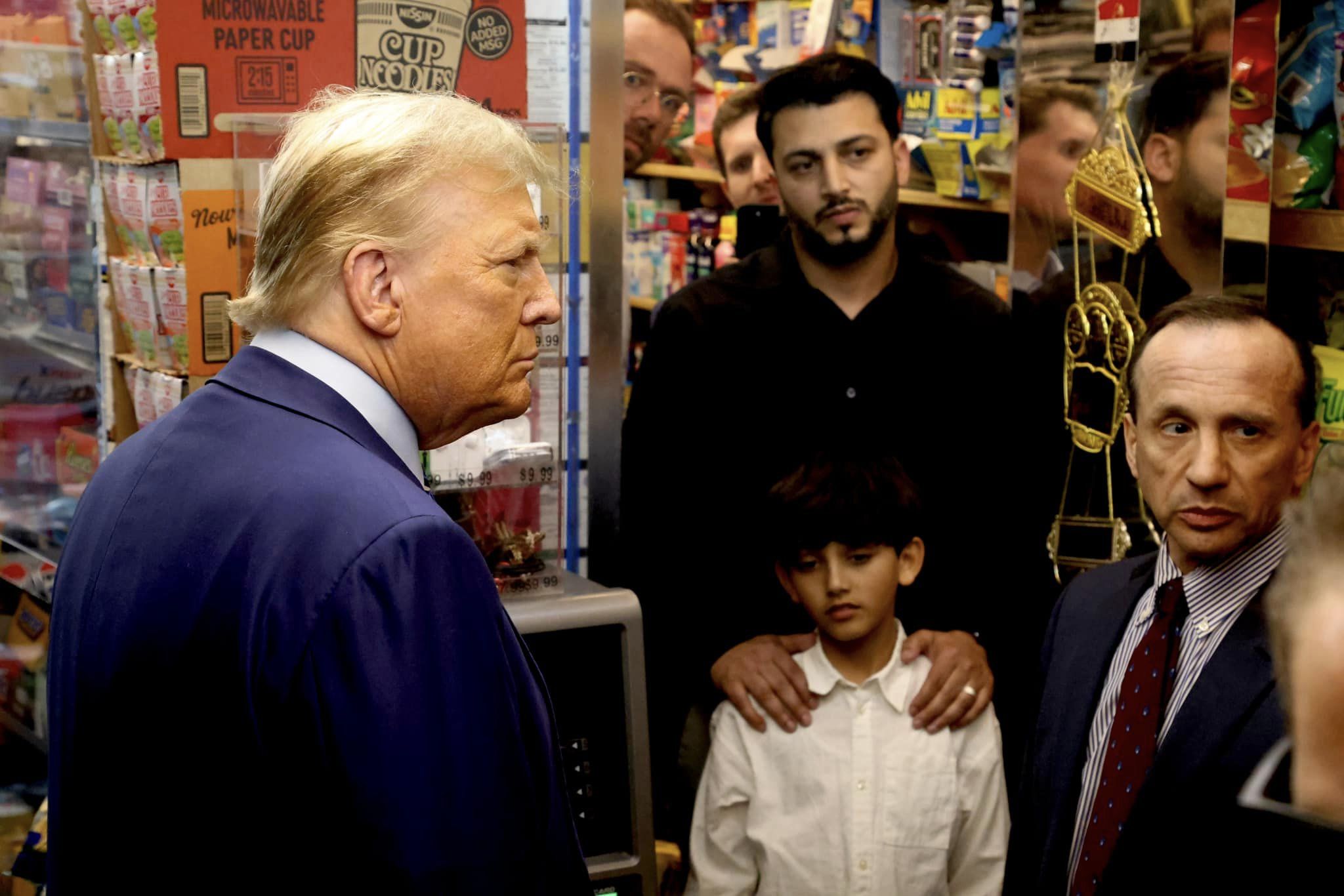 川普接受專訪再度呼籲，南韓應分攤駐韓美軍費用。（翻攝自川普臉書）