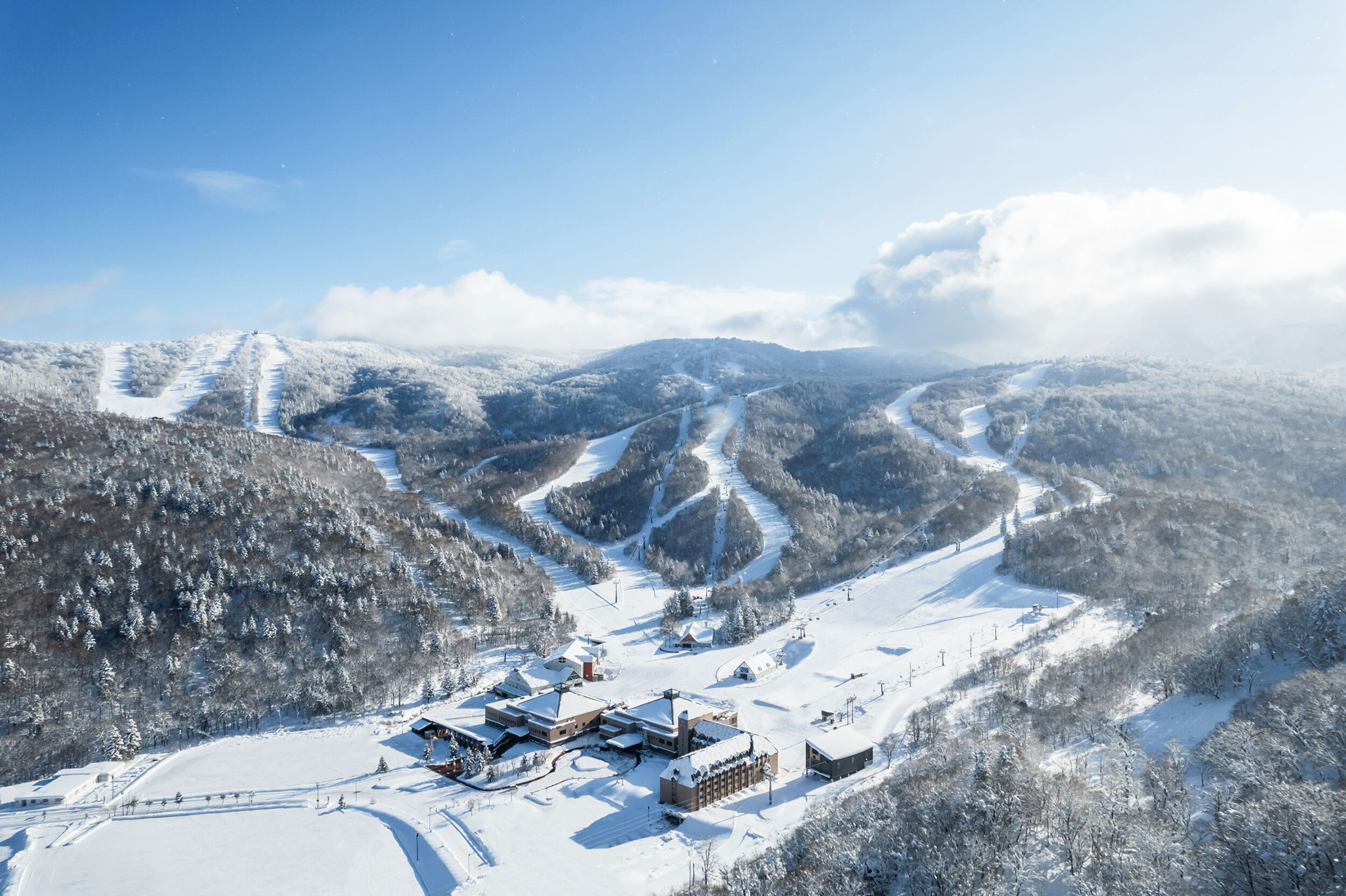 「日本北海道Club Med Kiroro Peak滑雪度假村」將在12月完成升級,將是距離台灣最近的謐境探索系列。(Club Med提供)