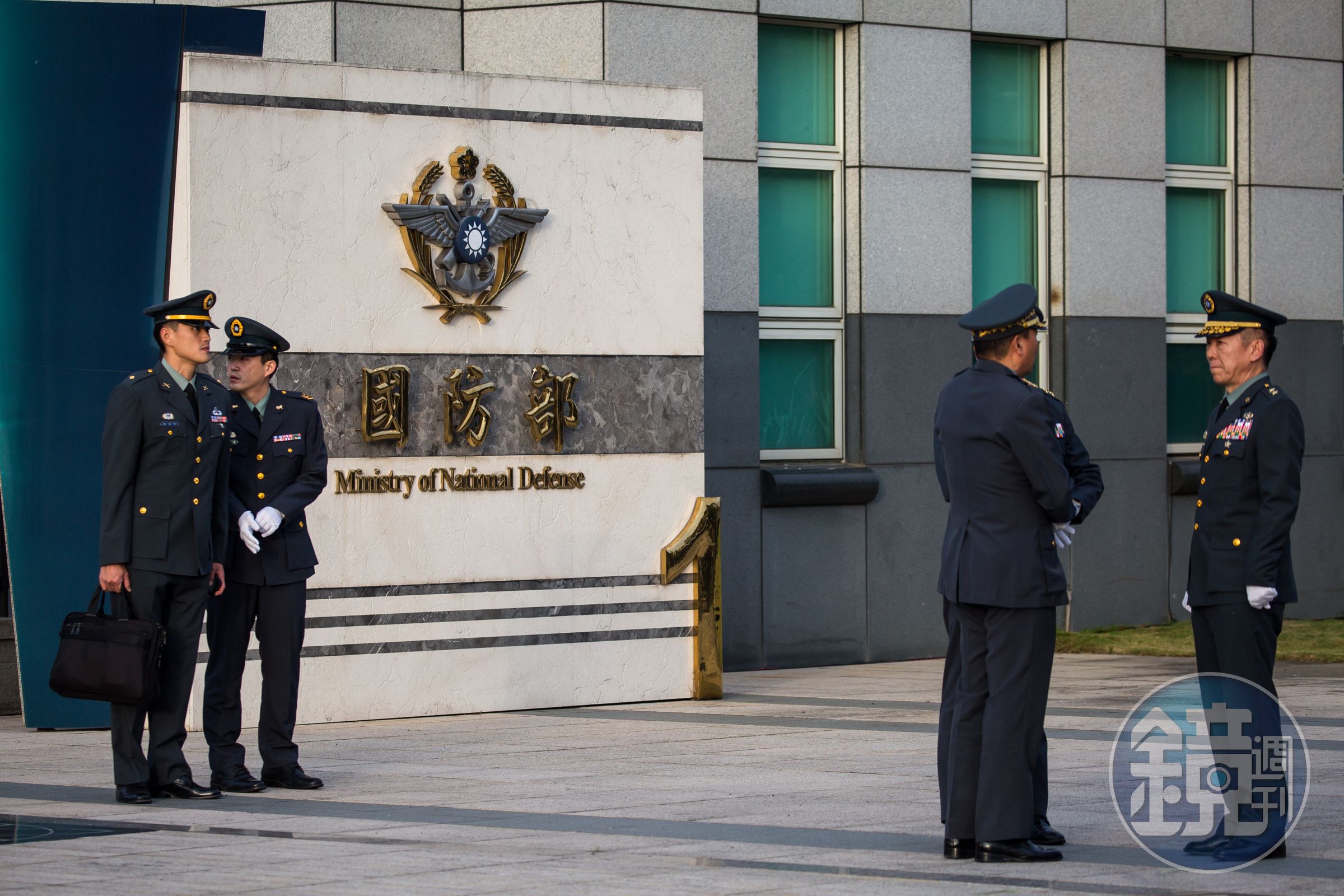 針對國軍光電標案遭疑使用中國製資通產品，國防部表示清查後，4案違約明確且涉資安疑慮，將與廠商終止契約。示意圖非相關人（本刊資料照）