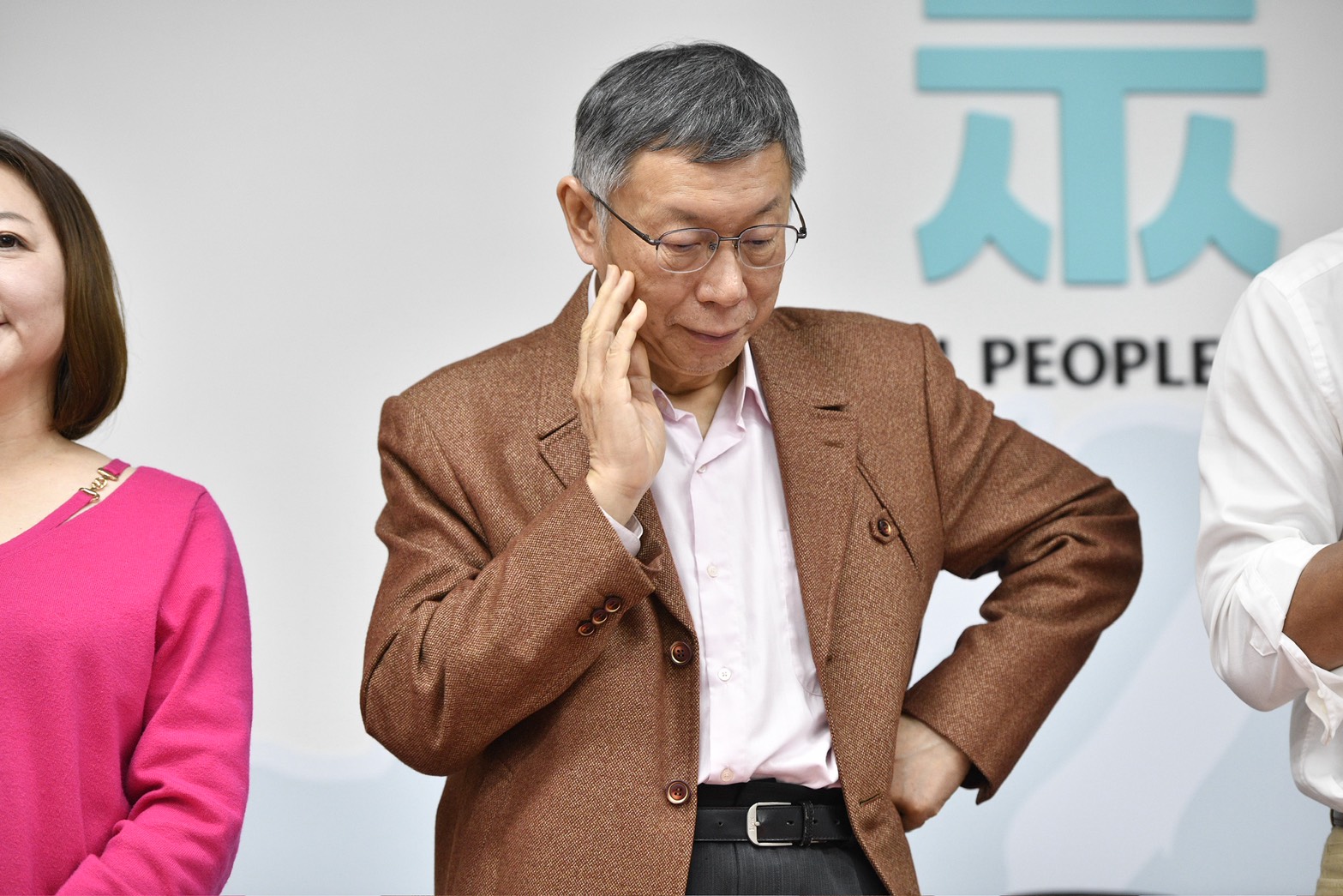 遭護理師質疑去醫院施壓，柯文哲回說「我醫療專家」。（資料照；鏡報李智為）