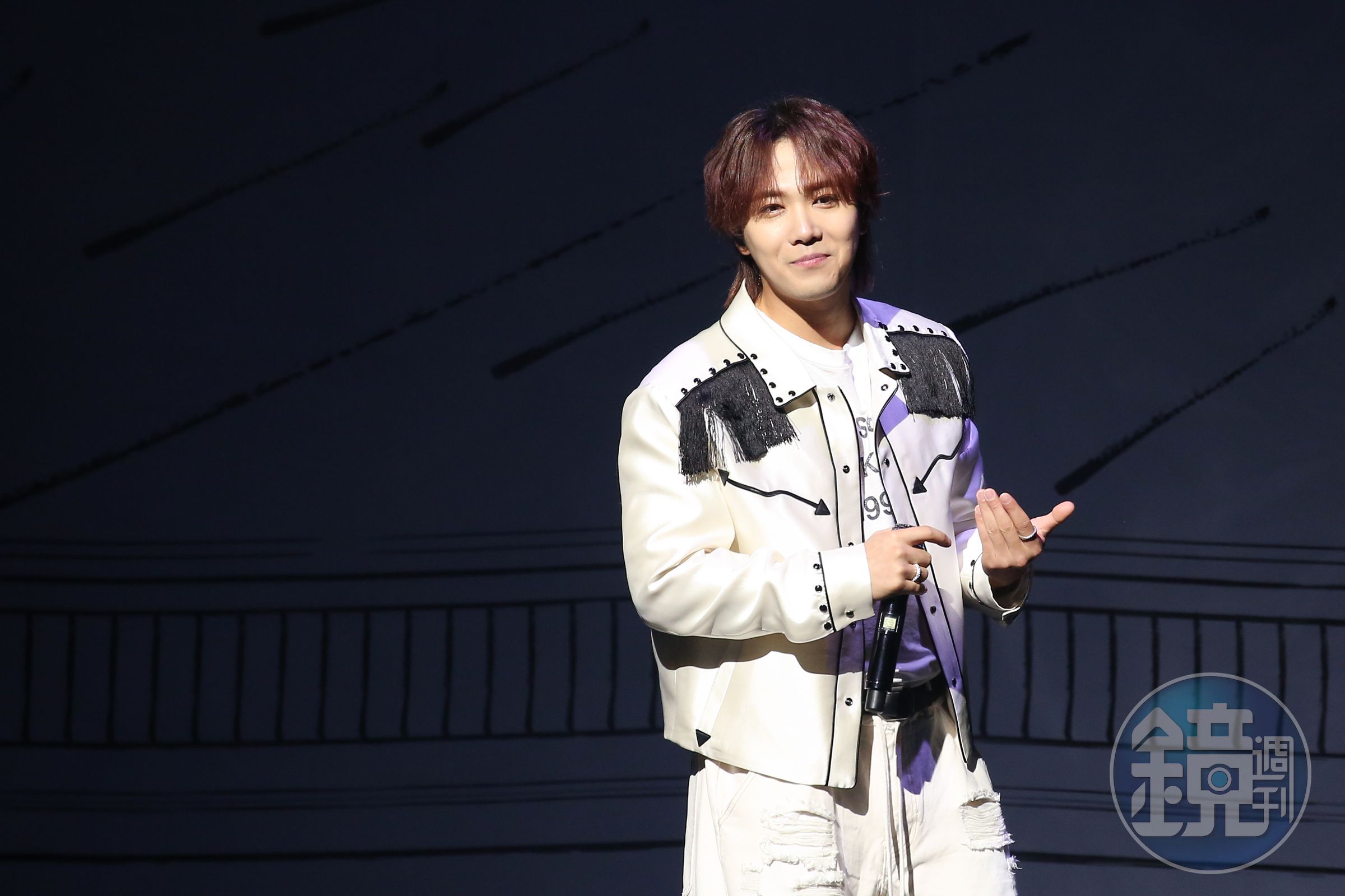 FTISLAND今晚首度在台北流行音樂中心開唱，一圓李洪基想要觀眾席有搖滾區的心願。