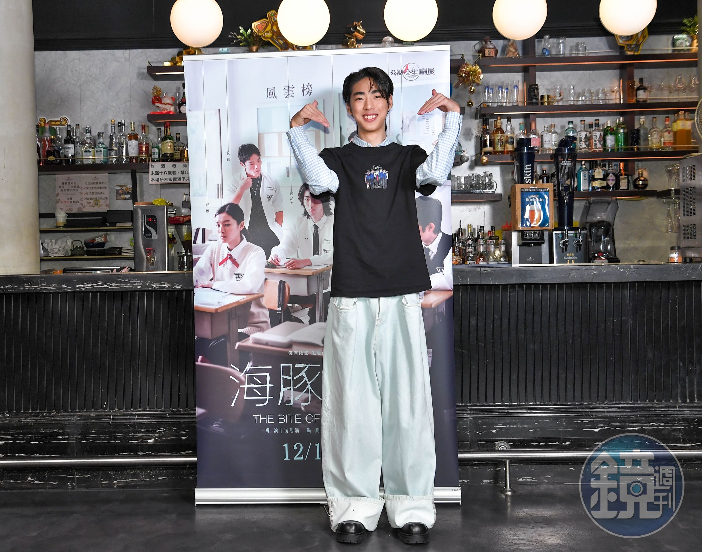 郭品希目前大三，在《海豚之惡》中演出遭霸凌的受害者。
