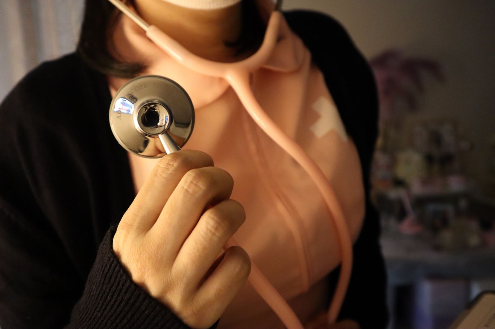 蝦皮買「假護理師證書」竟騙過面試官 台南女榮總上班2天心虛自首