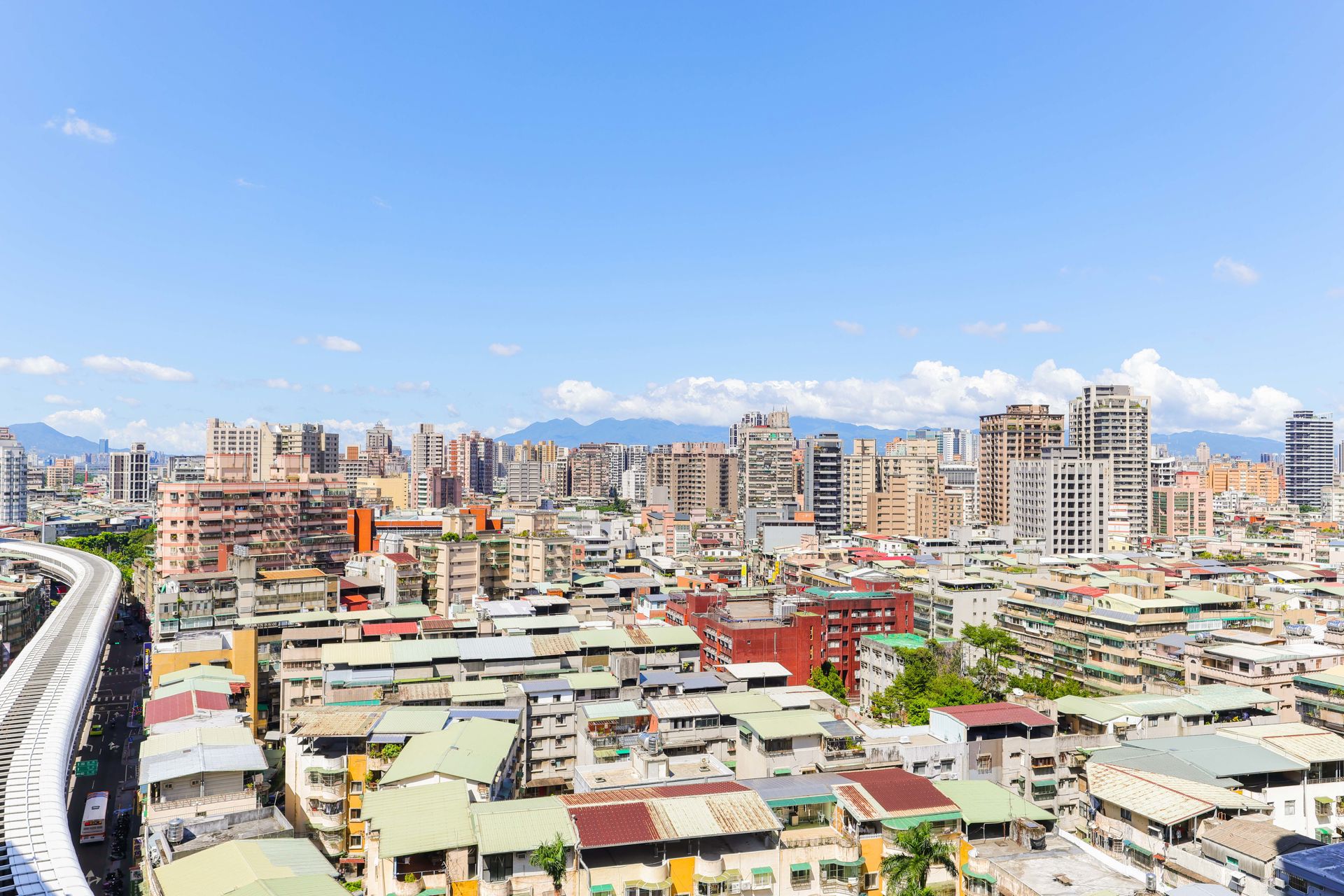 雙北地區近五年小宅化明顯,2025年雙北住宅坪數中位數已不到32坪,房價卻持續攀高。(圖片來源/永慶房屋提供)