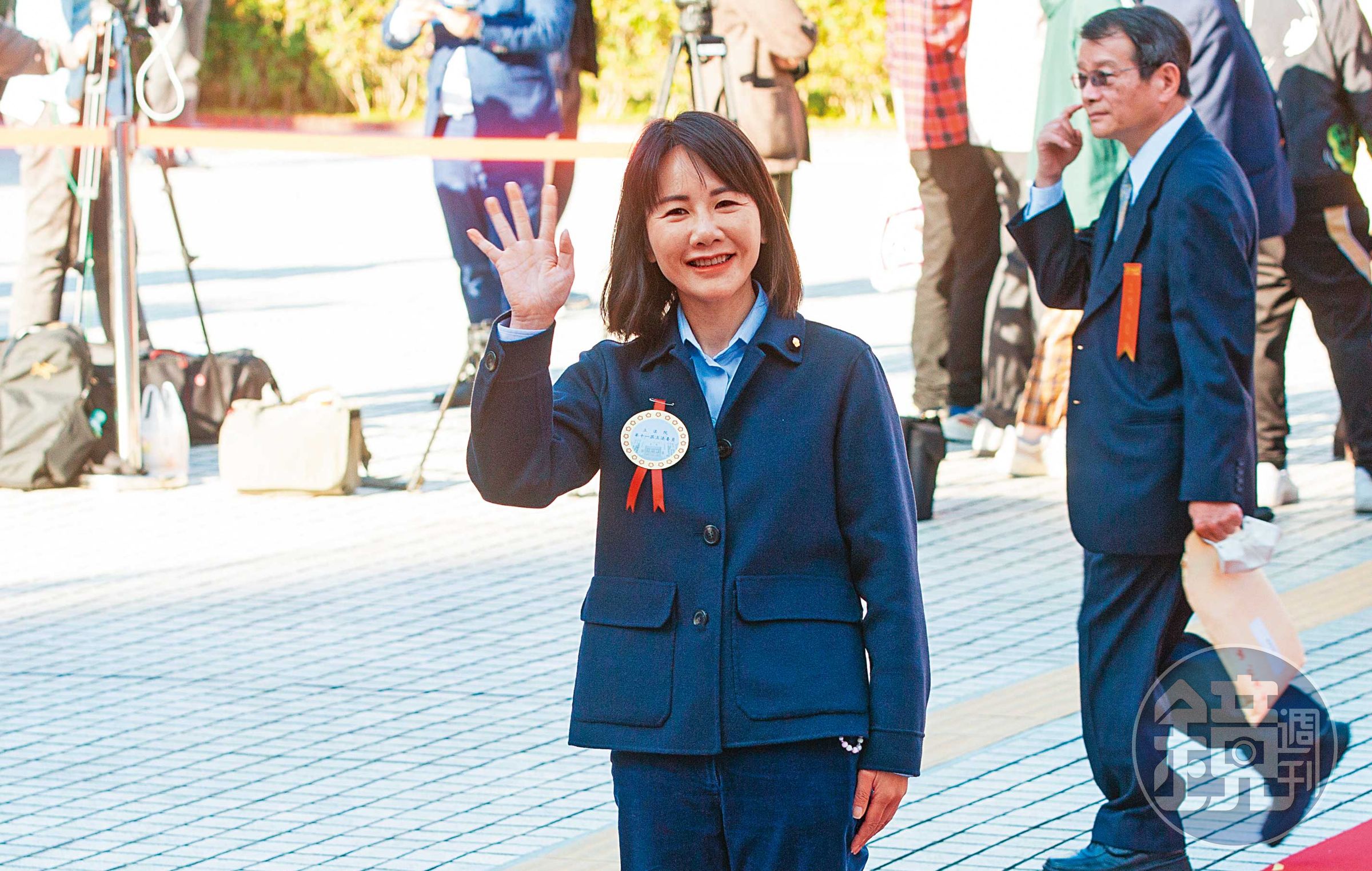 謝衣鳯2次立委得票率皆突破5成,能否順利出戰縣長選舉,掀起地方熱議。