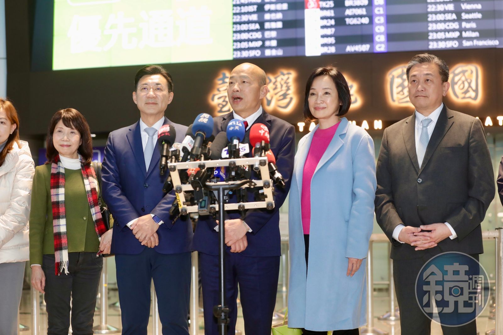 韓國瑜率團訪美「爆出大紅盤」 與俞大㵢距離川普僅25公尺- 鏡週刊Mirror Media