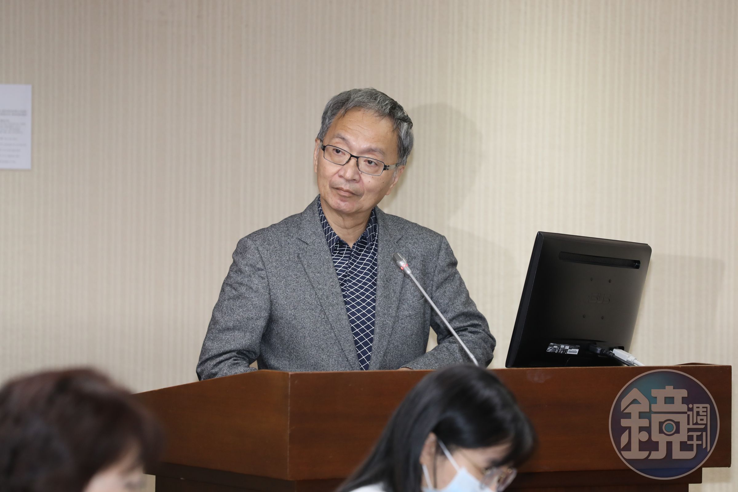 薛瑞元透露寶林31例個案中,14例均驗出「米酵菌酸」。