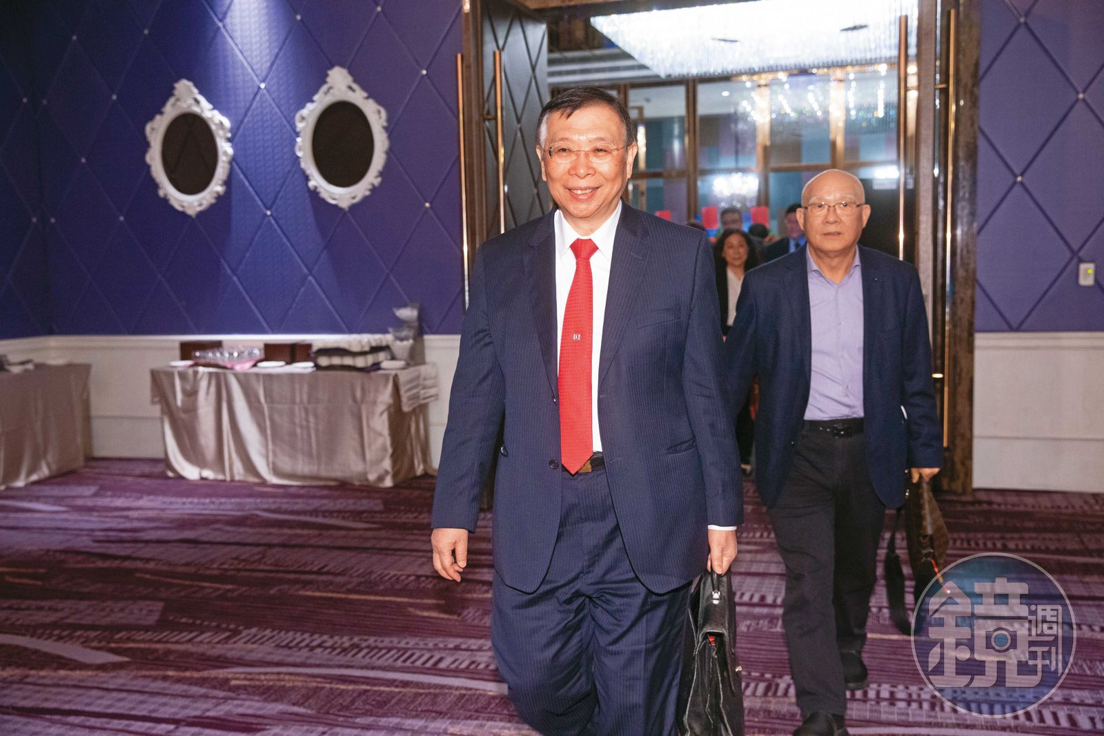 國票金內鬥再起1／陳冠如解職案點燃雙邊戰火　耐斯陳家來找來2大咖即刻救援 - 鏡週刊 Mirror Media