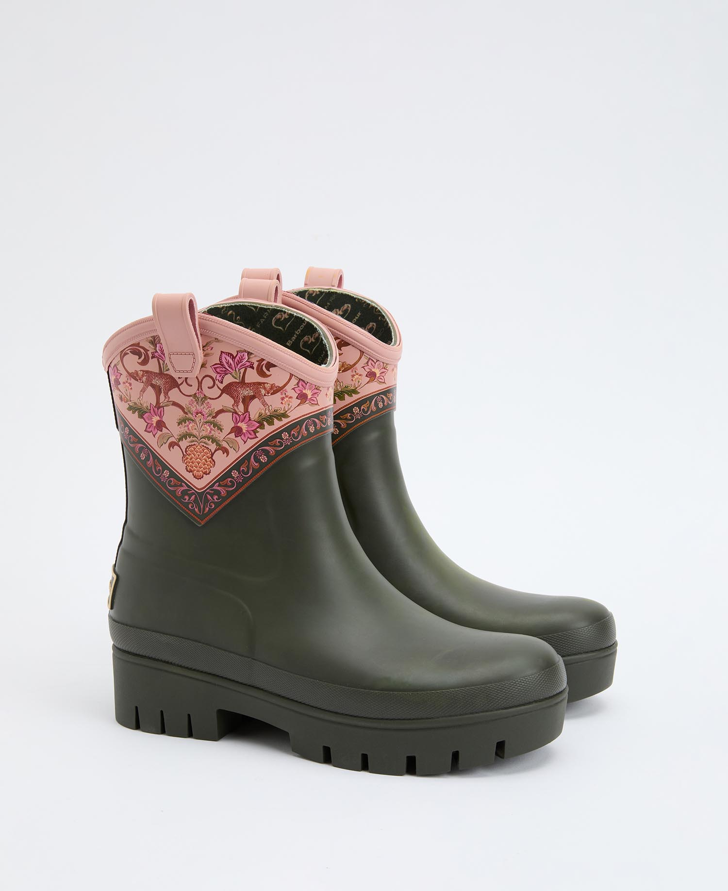 Barbour x FARM Rio威靈頓短筒雨靴。NT$7,000（台灣八木通商提供）