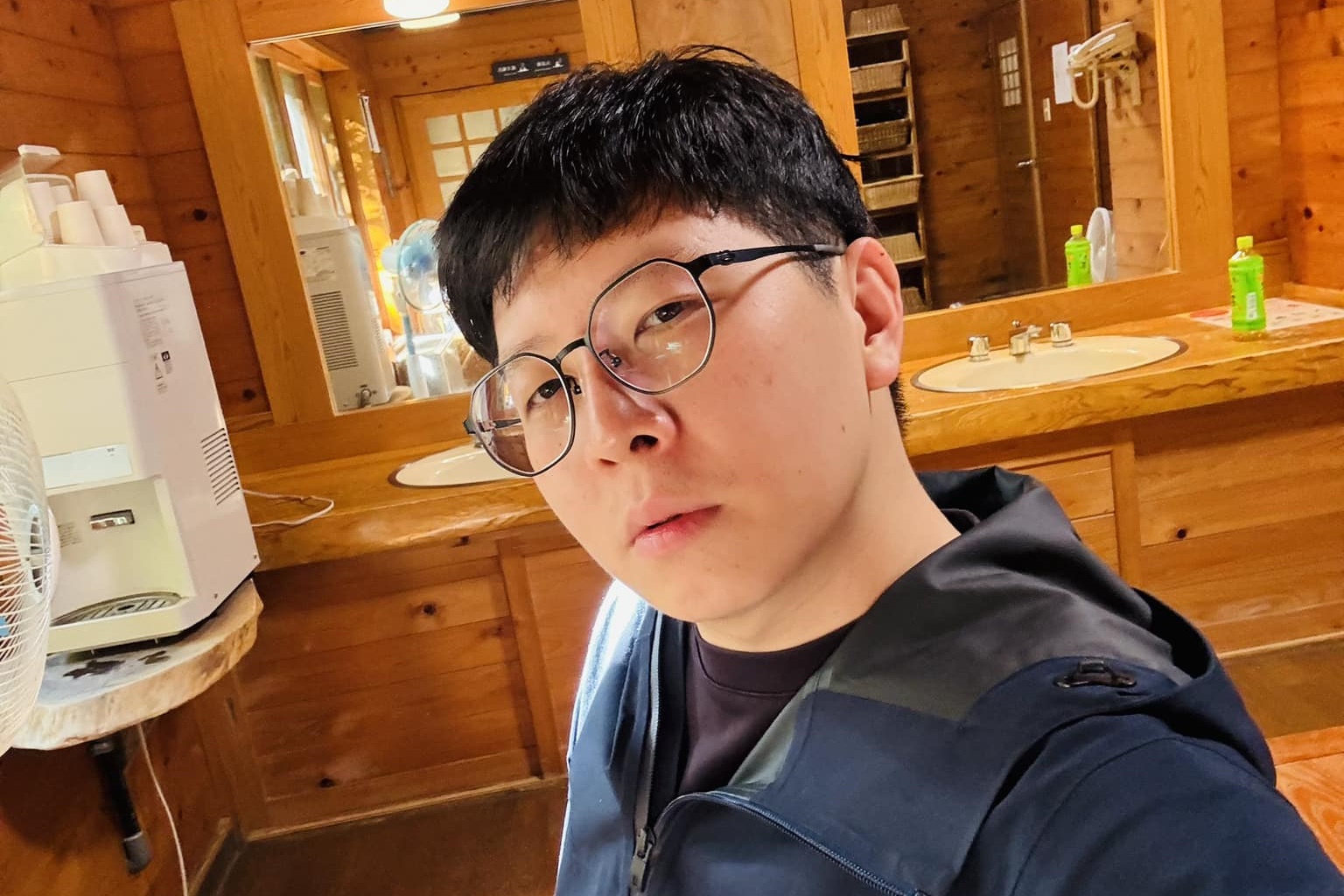 王浩宇認為台灣人慢慢無法被他們的演唱會感動，稱五月天該思考人氣下滑的原因。（翻攝自王浩宇臉書）