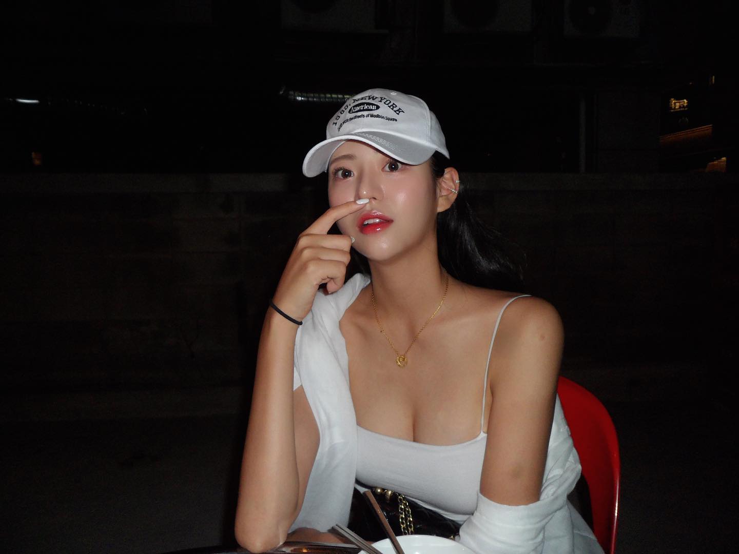 今年25歲的金以舒，以完美身材和率性大方個性受到不少關注。（翻攝金以舒INS)