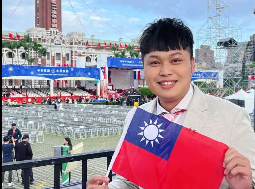 中天主播林宸佑涉國安案件，遭法院裁定羈押禁見。（翻攝自馬德愛破音 中天林宸佑臉書）