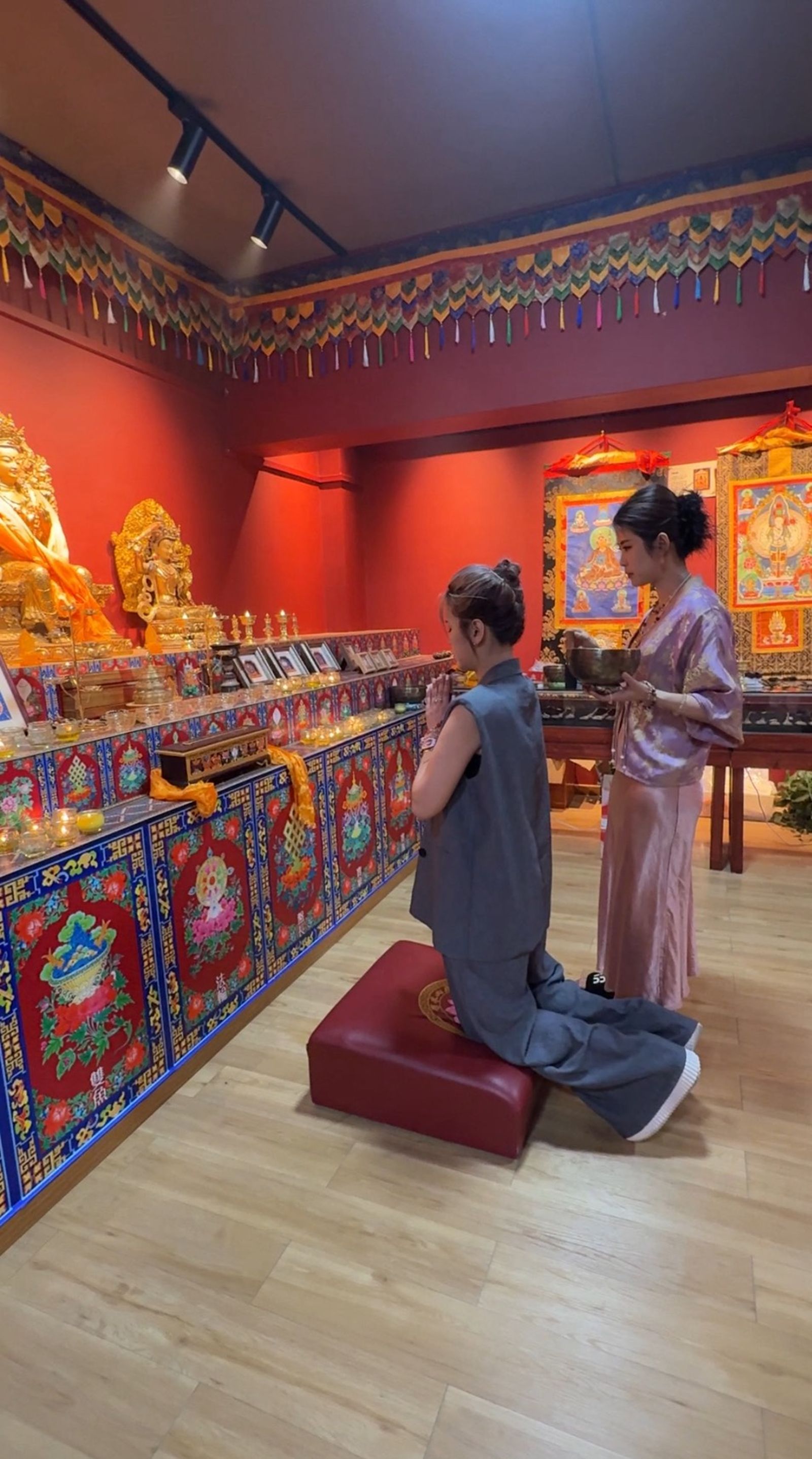 丟丟妹允諾將到西藏還願。（經紀人提供）