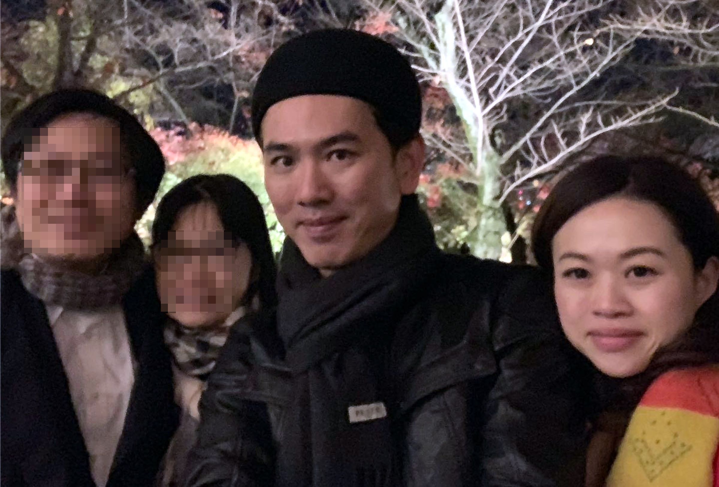 蔡桑（右二）和蔡依儒（右）結婚10年，因多次劈腿最後離婚收場。翻攝自蔡亦竹IG）