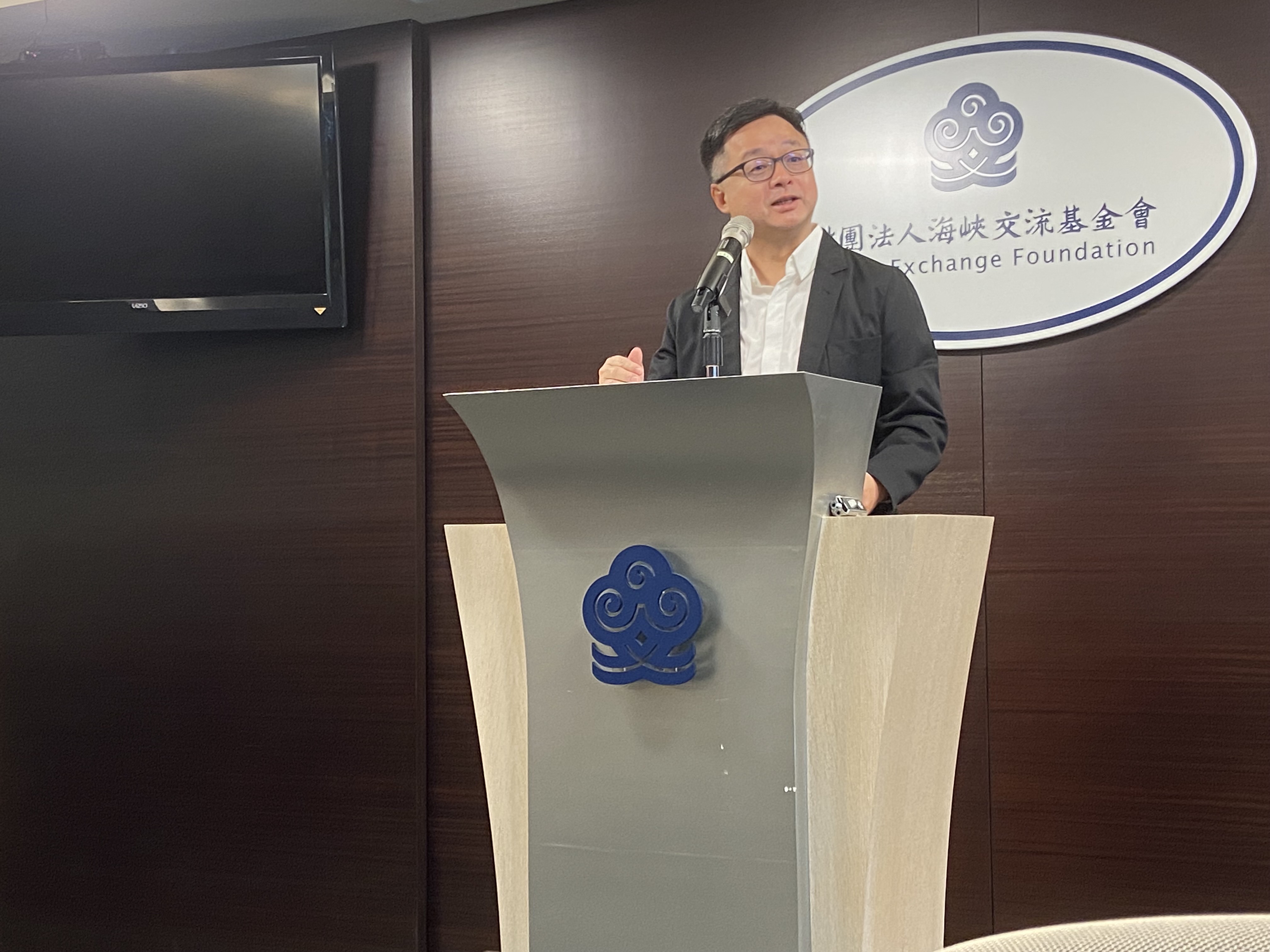 羅文嘉下午舉行海基會背景說明會。