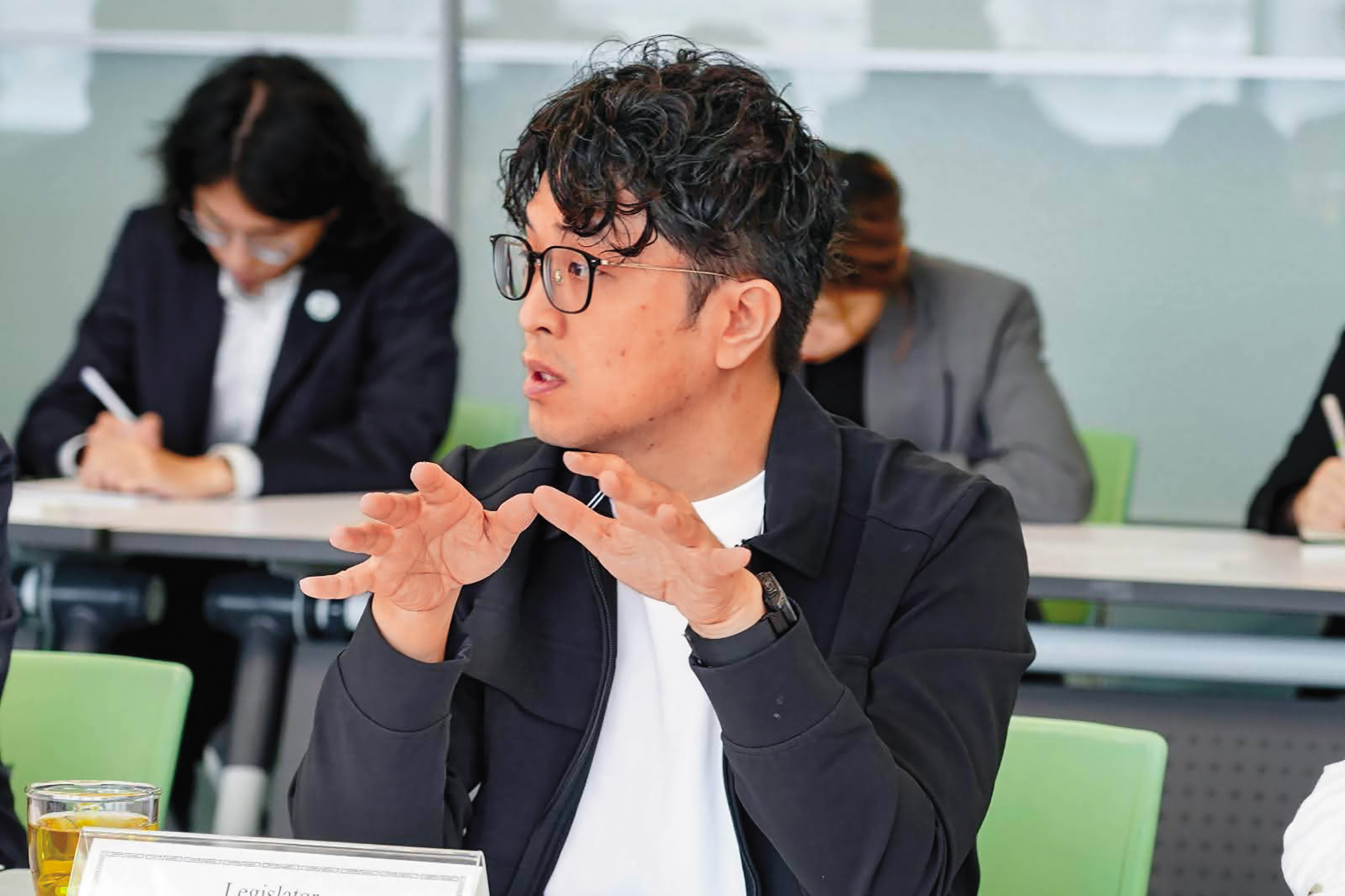沈伯洋攻蔣痛點/沈伯洋「市民之槌」祕密武器曝光 AI分析3百萬筆民怨攻蔣痛點
