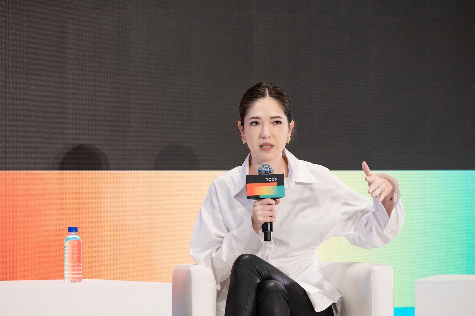 許瑋甯想演傻白甜的角色，可是外型予人高冷印象而難以如願。（文策院）