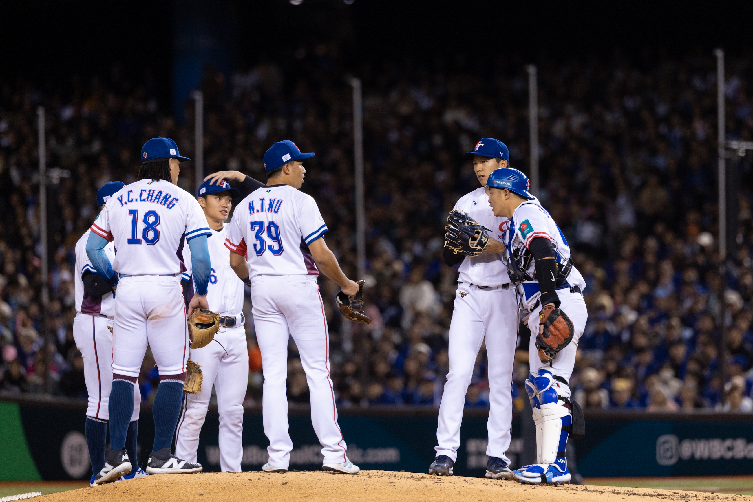 台灣隊明（25日）與西班牙隊決戰，爭取最後一個晉級正賽的門票。（中華棒協提供）