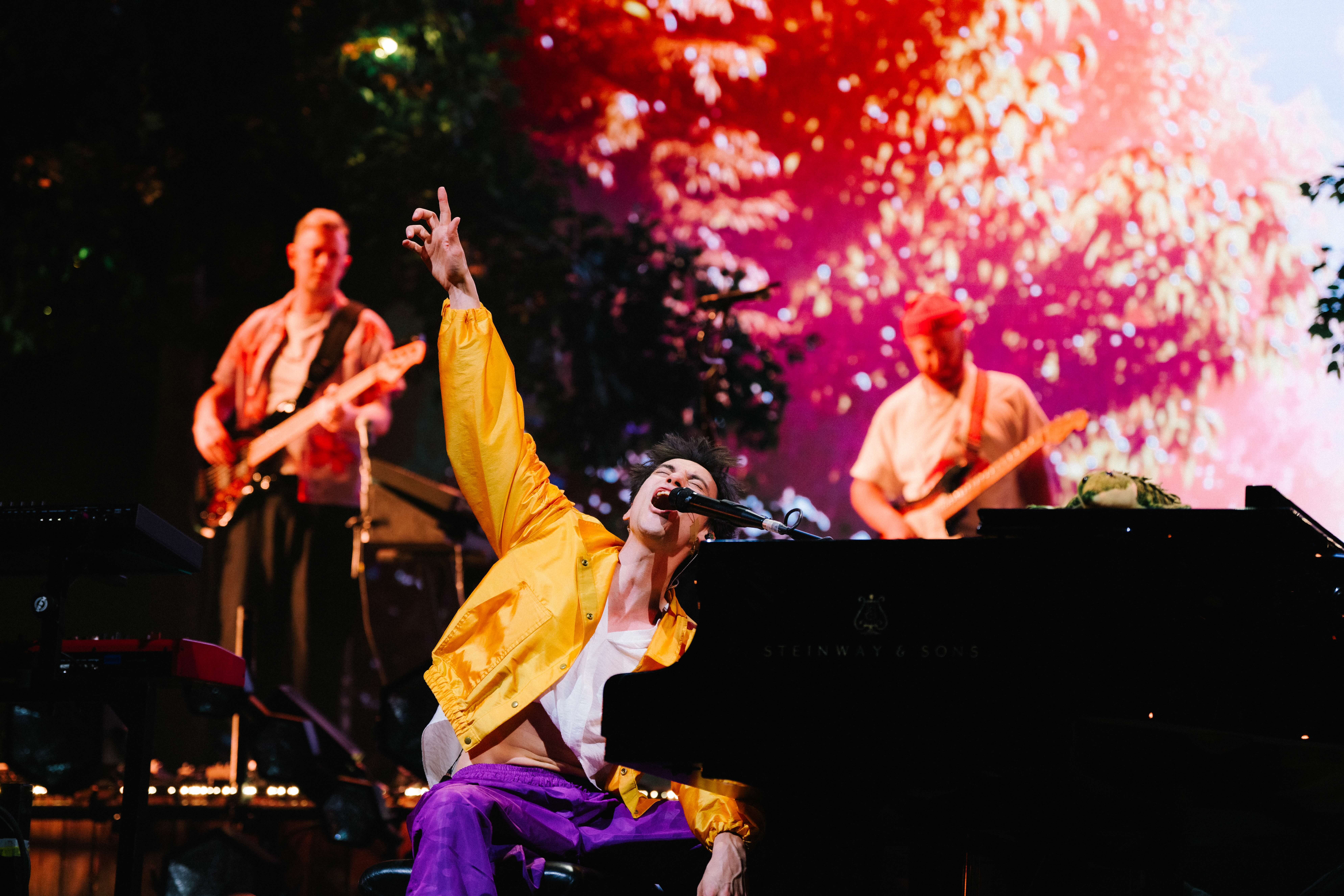 英國歌手Jacob Collier與Coldplay曾合作的歌曲〈Fix You〉夯遍全球。（Wonderful Entertainment Asia提供）