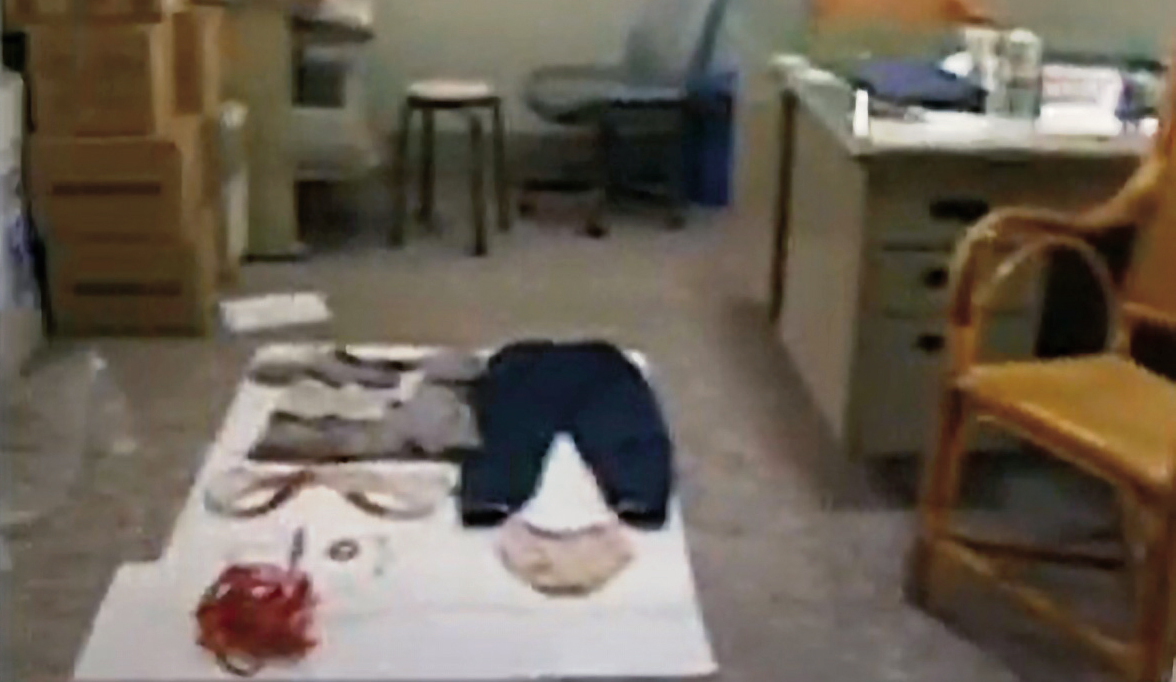 警方破案後公布相關證物，並將嫌犯移送地檢署。（翻攝東森新聞）