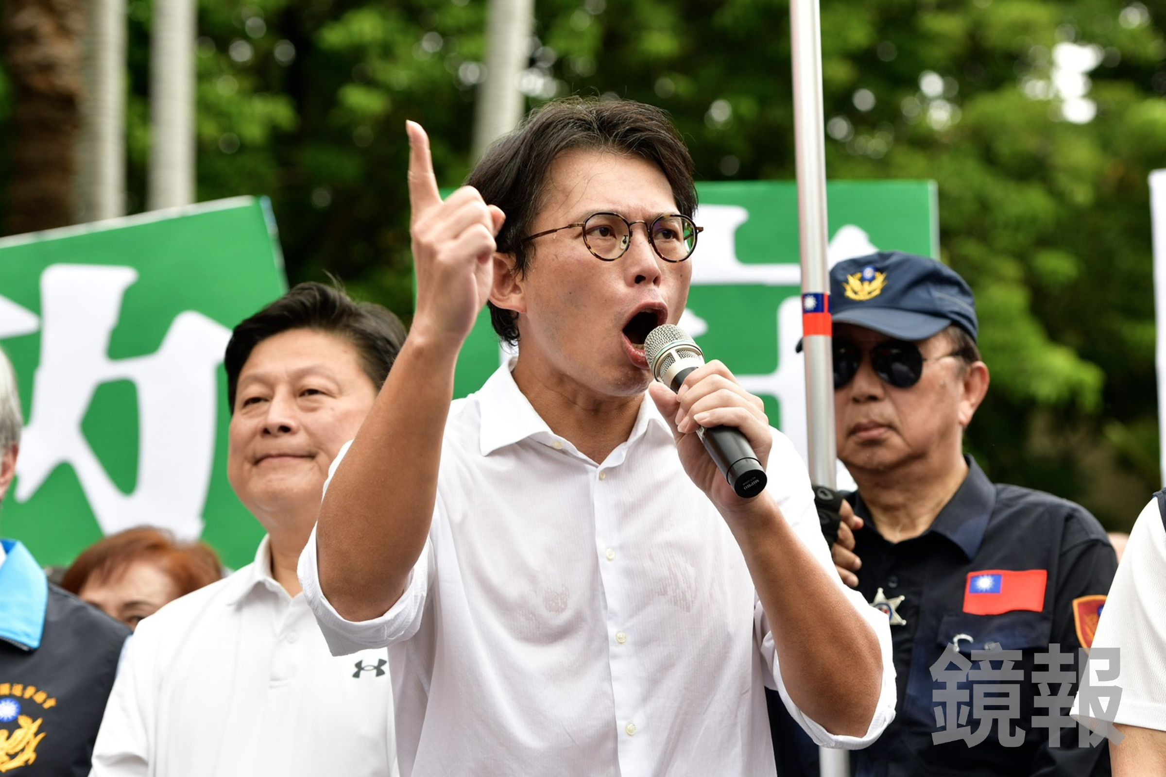 針對國民黨主席鄭麗文禁止藍委替竹北市長參選人邱臣遠站台，黃國昌做出回應。（鏡報李智為）