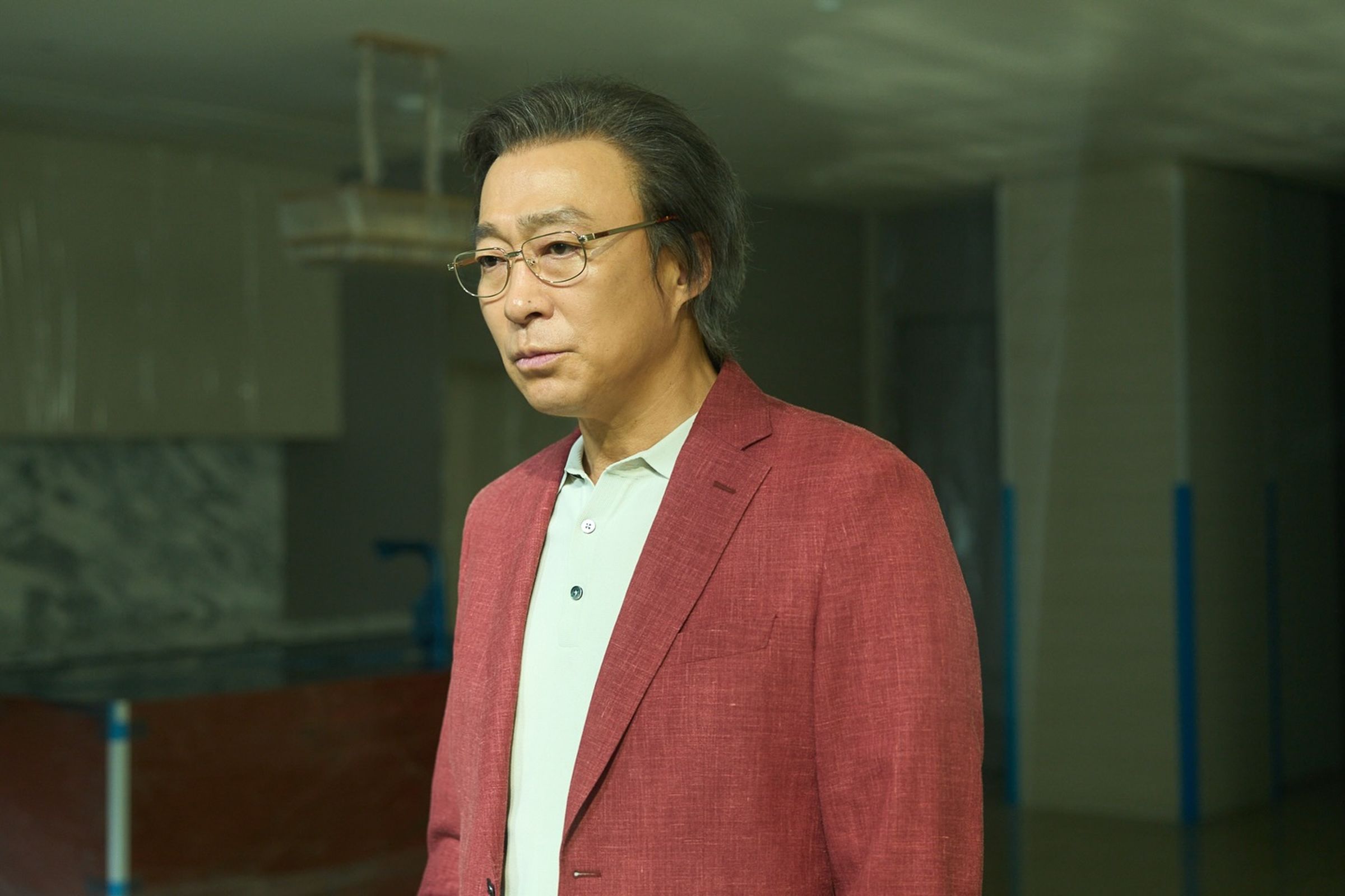 李星民去年演出《血謎拼圖》時仍是大家熟悉的樣子。(翻攝hbtent_official IG)