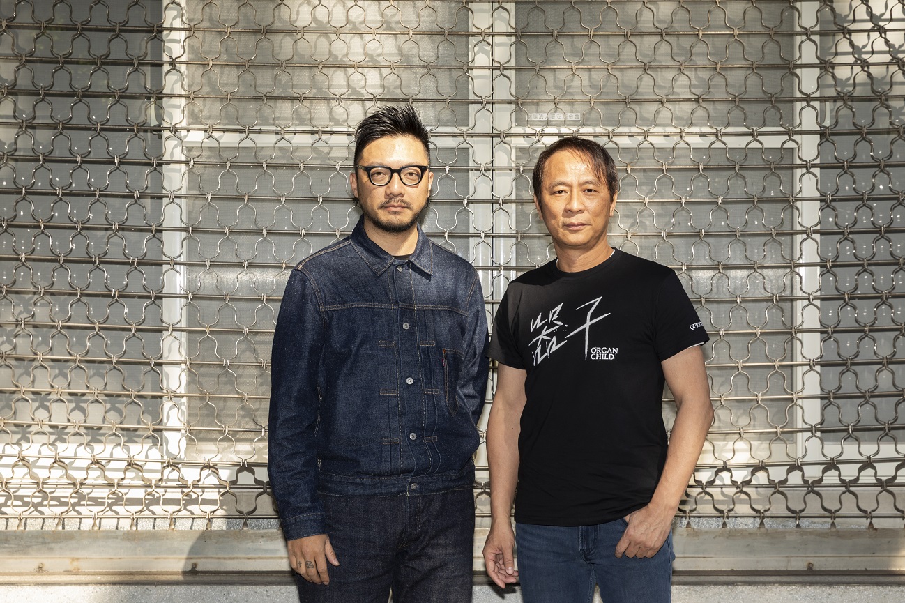 製片人梁宏志(右)與導演簡學彬(左)攜手合作,打造商業類型電影。