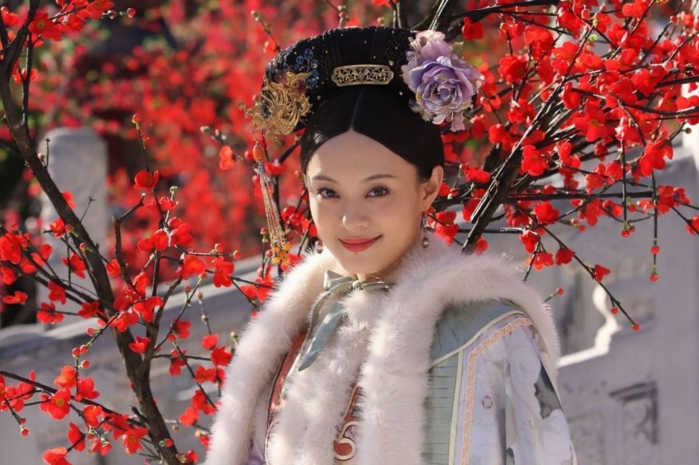《後宮甄嬛傳》在今年台灣馬拉松直播再度破紀錄,第四輪「皇上駕崩」的橋段時,總在線人次突破8.3萬。(八大提供)