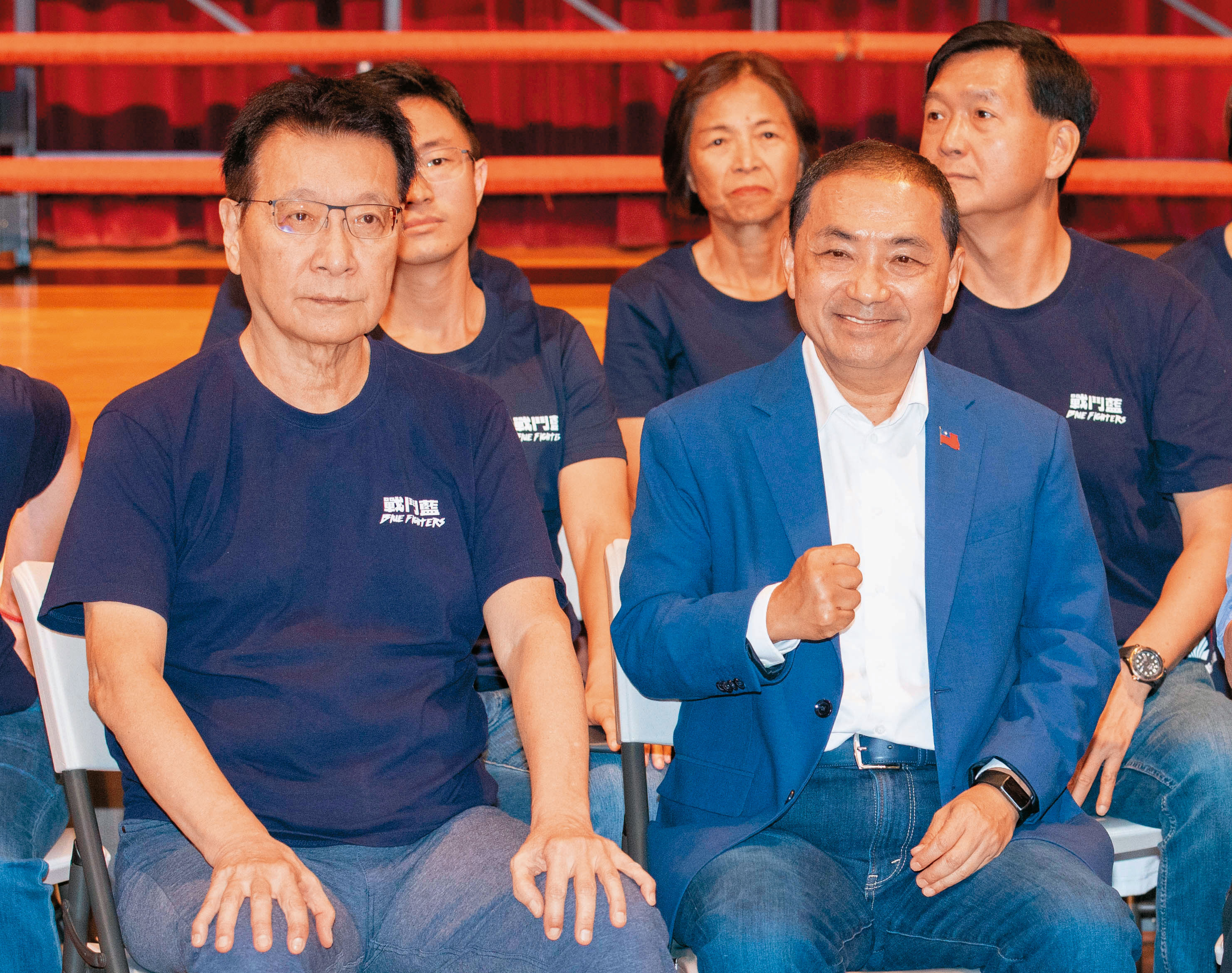 趙少康（前左）拋出柯文哲當正的、郭台銘當副手，然後侯友宜（前右）退選去組閣的建議，這個建議既夢幻也驚悚。