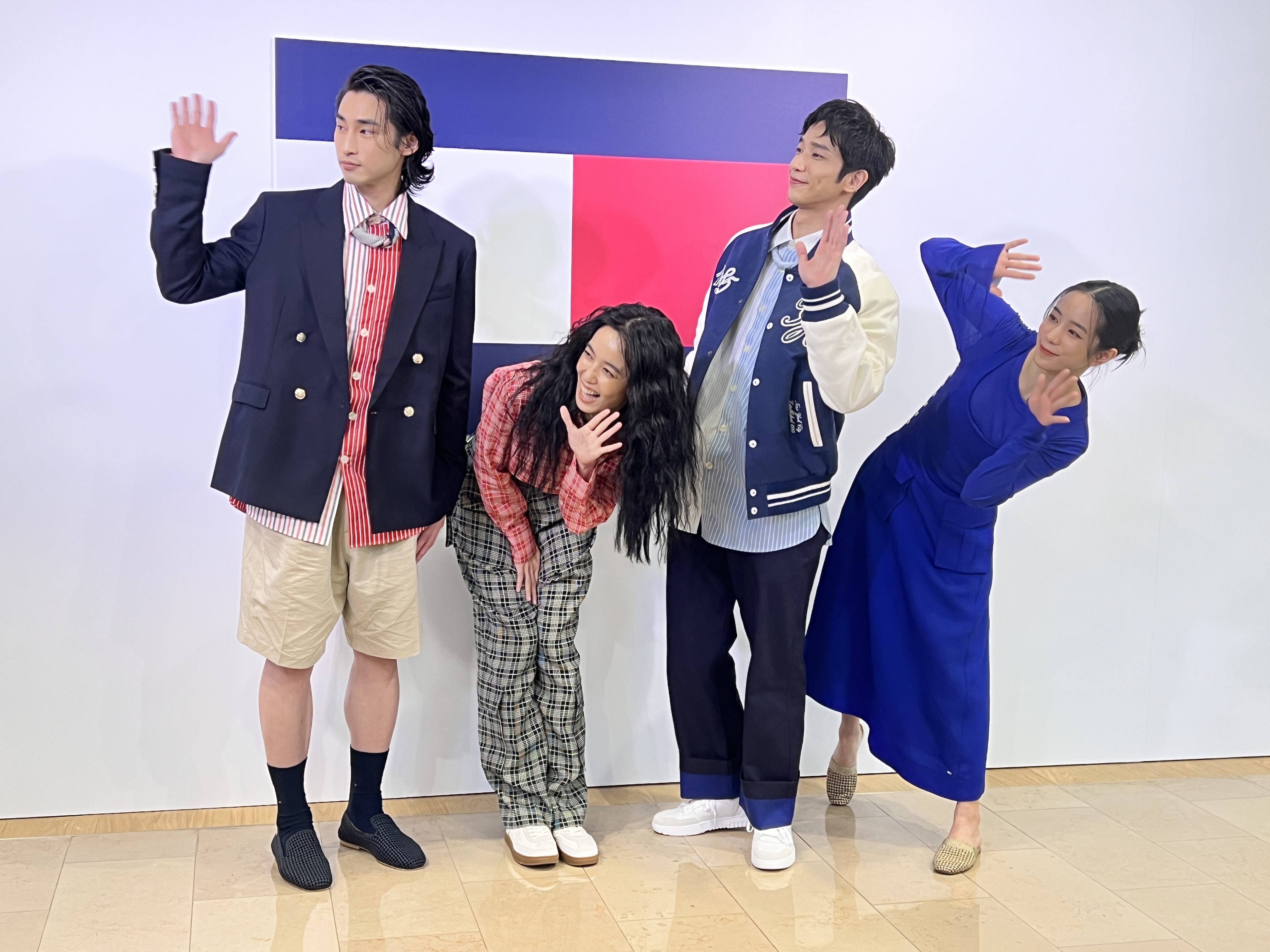 （左起）章廣辰、陳庭妮、劉以豪與温貞菱出席TOMMY HILFIGER台北101開幕活動。