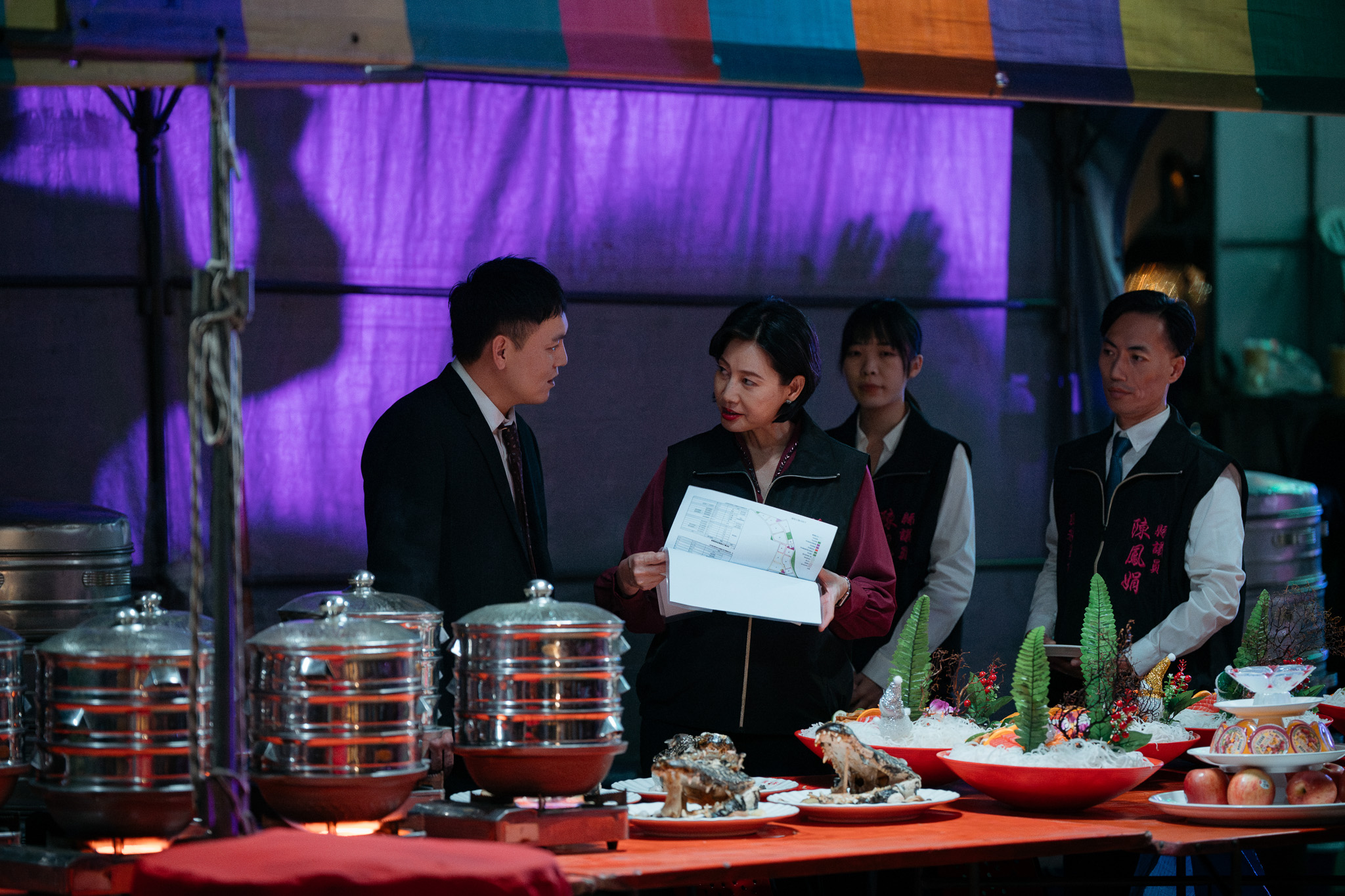 丁寧（左二）透露第一次與春風（左一）對戲就感受到對方的天賦。（ 英傑哆影業提供）
