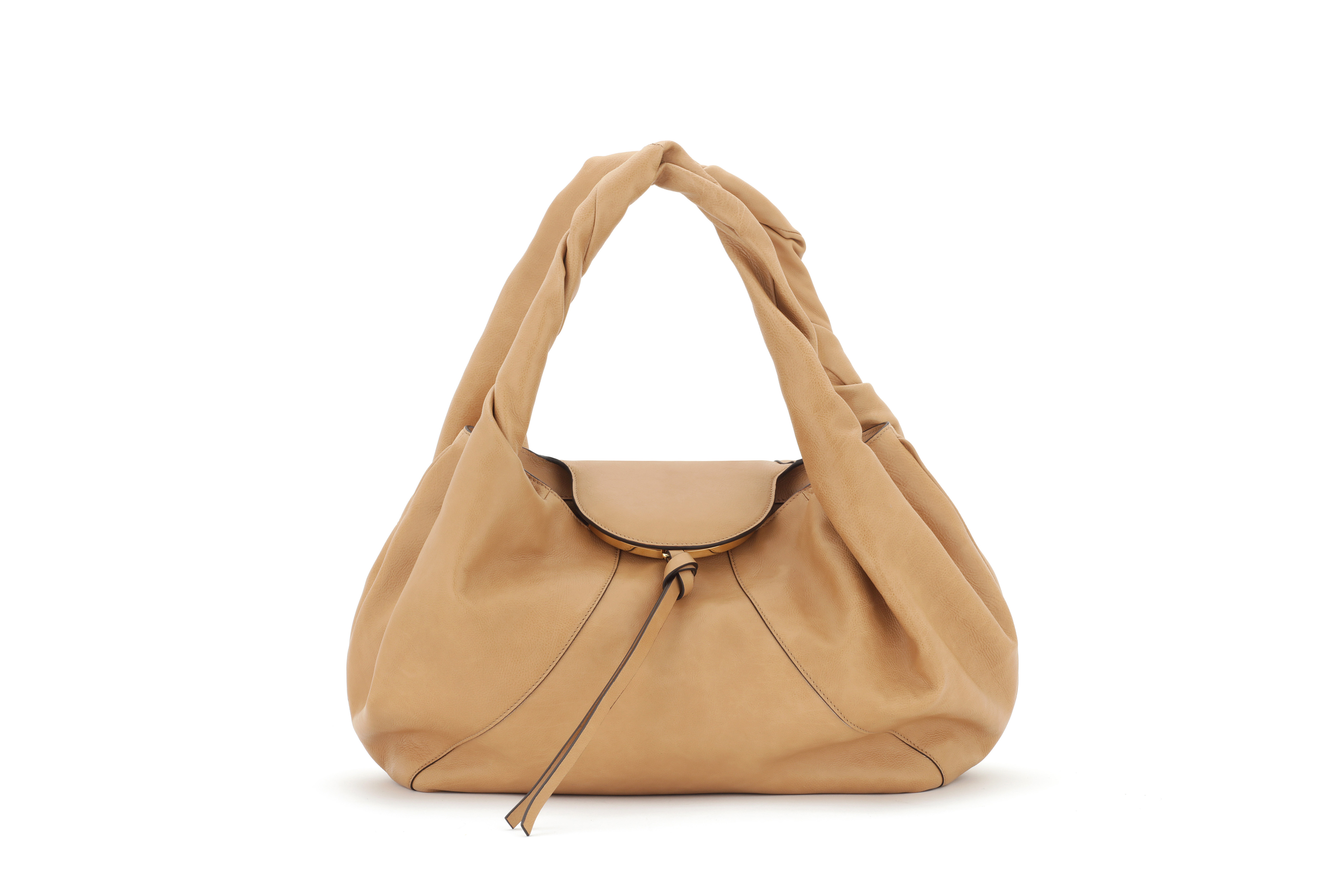 FENDI Spy Bag（標準款）。NT$150,000（FENDI提供）