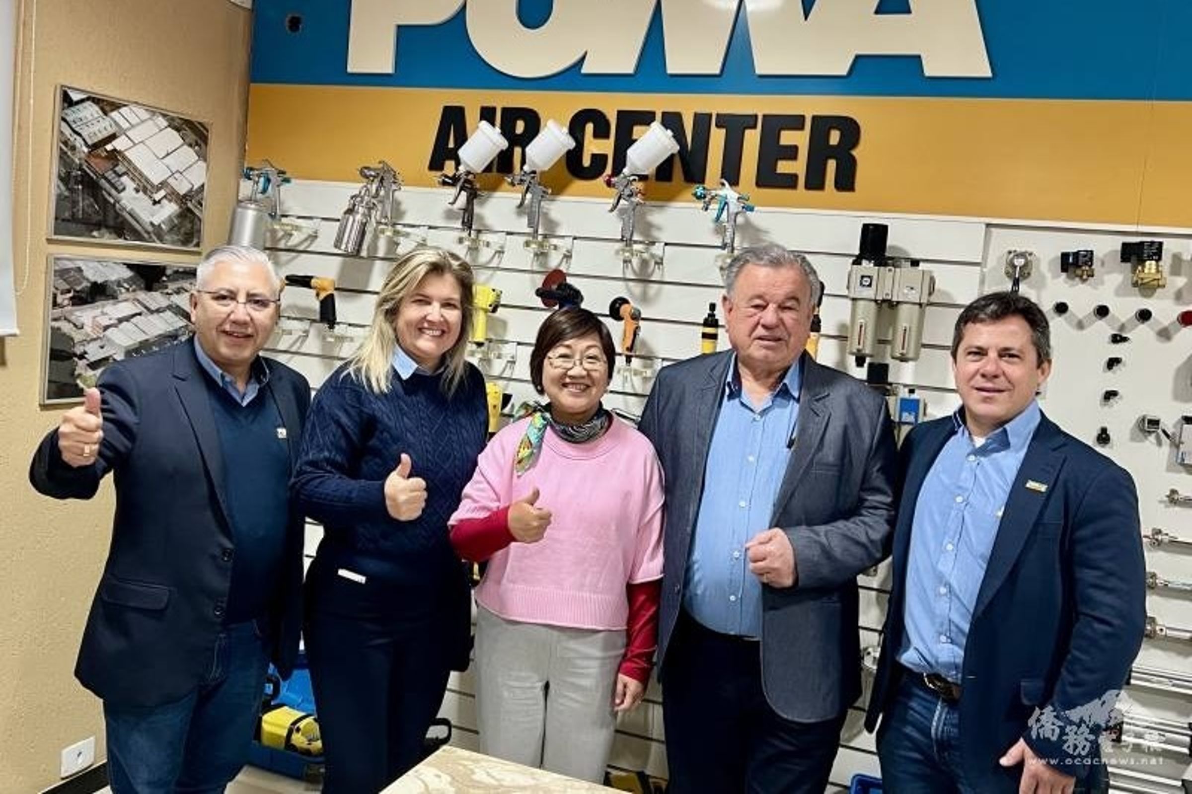 徐佳青6月中到巴西南部知名台商企業PUMA Brasil公司參訪。(翻攝自僑委會官網)