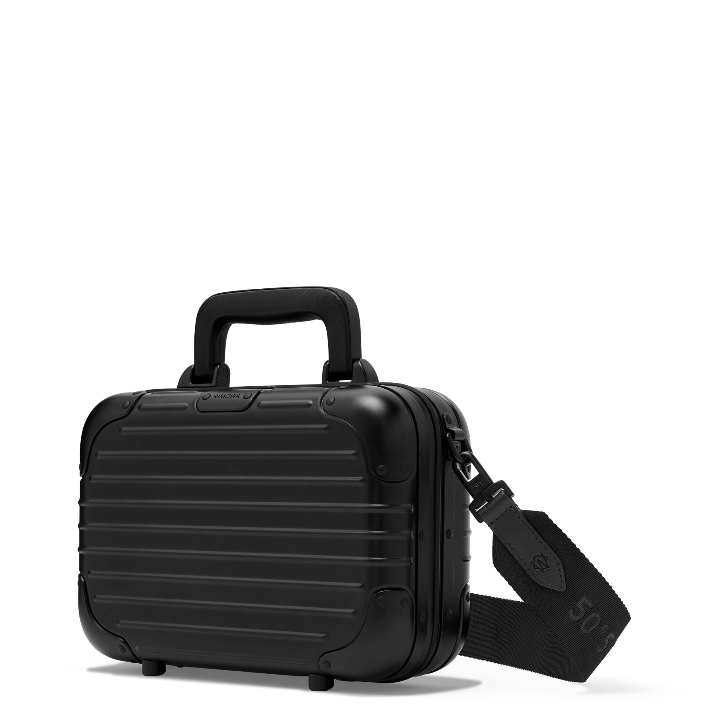 RIMOWA The Original Bag 19黑色包袋。NT$75,500(美之心提供)