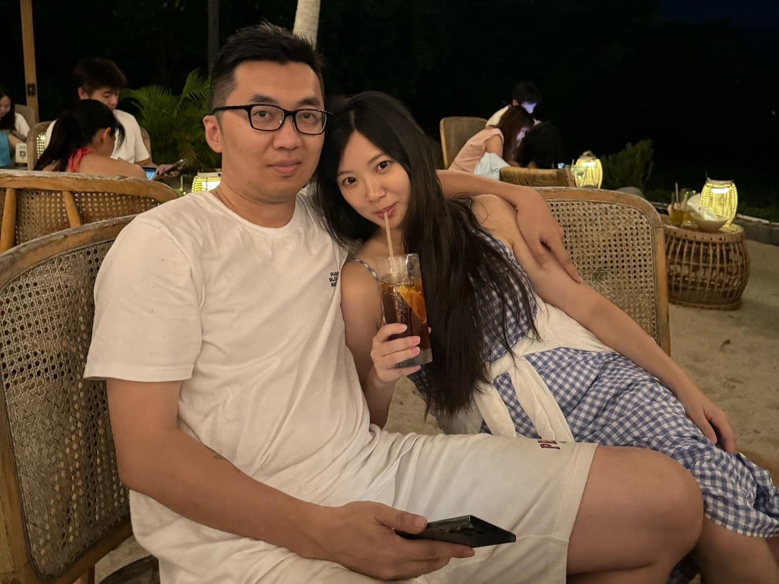 優格姐姐結婚8週年發文告白老公。（翻攝自臉書）