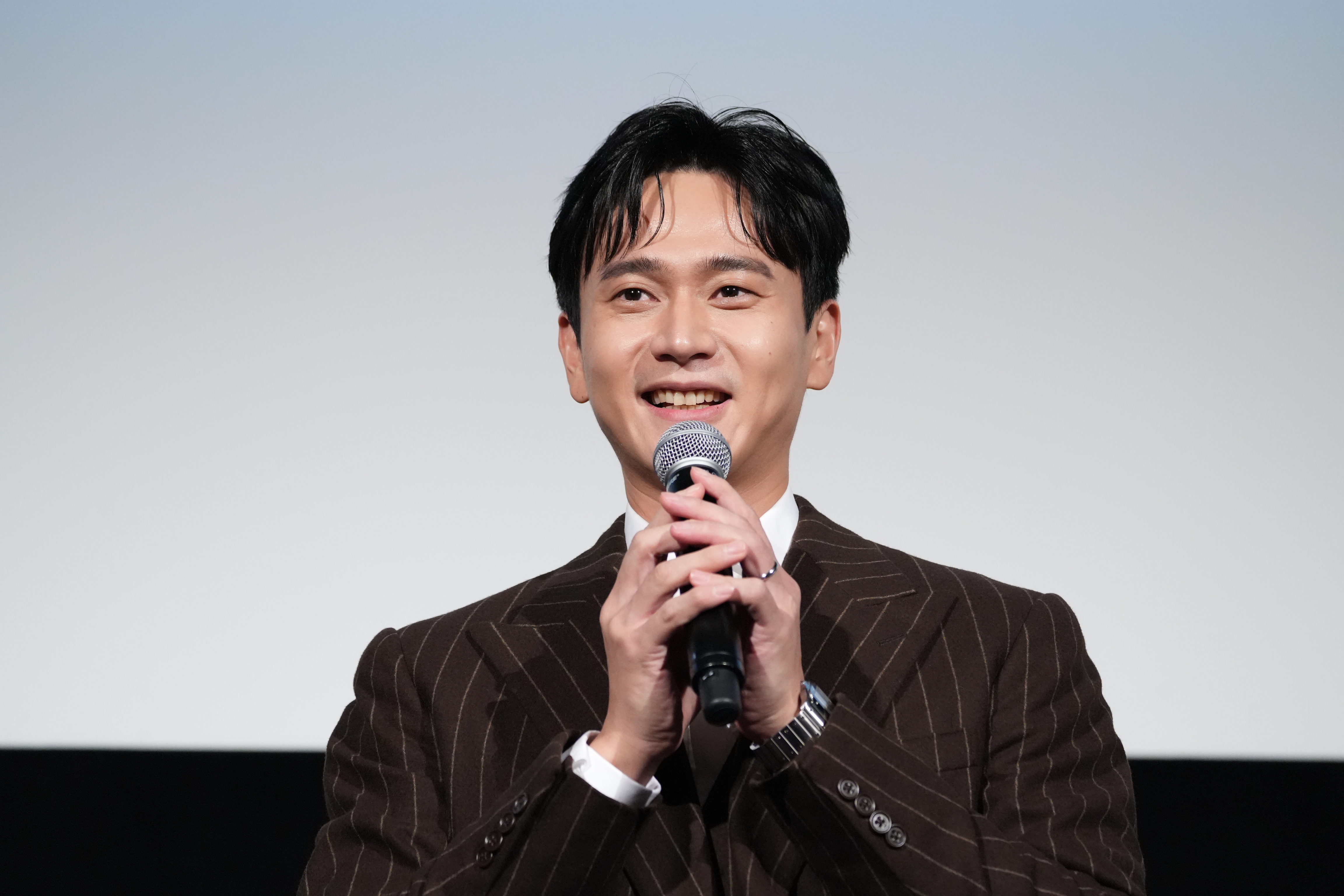 劉冠廷在東京影展首次欣賞主演電影《老狐狸》，自曝邊看邊偷偷拭淚。（東京國際影展提供）