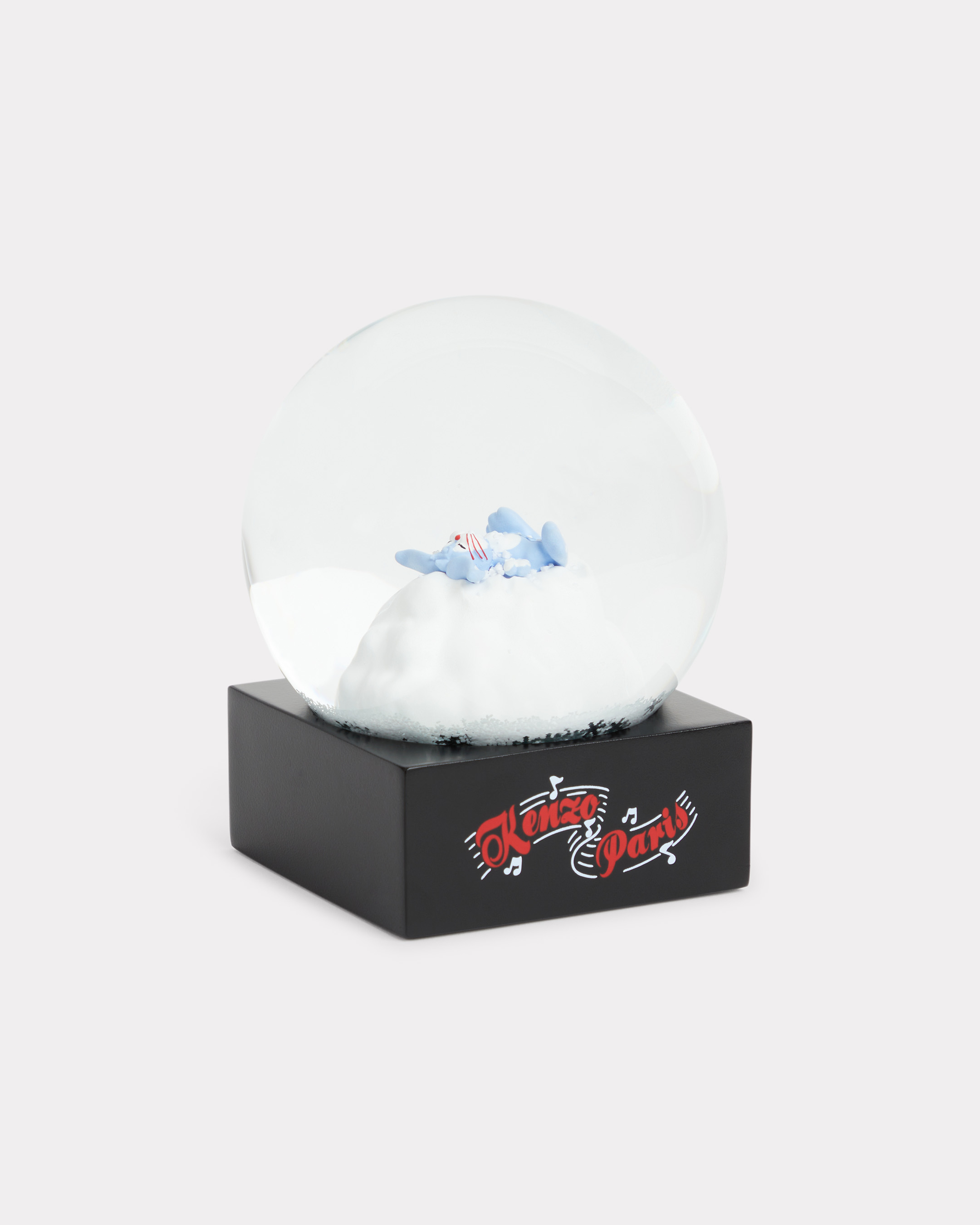 多彩KALI水晶球。NT$4,300（惇聚國際提供）