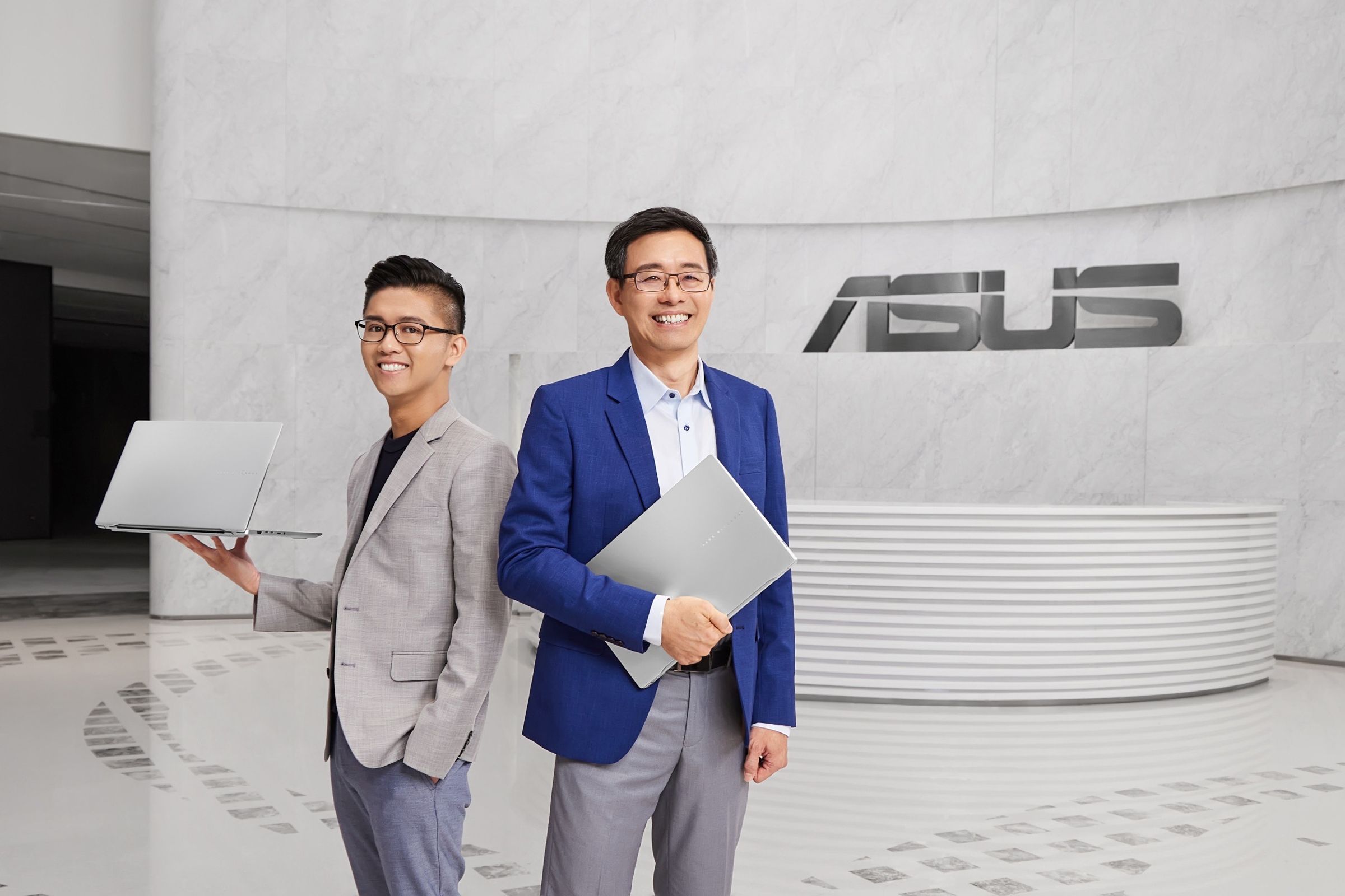 華碩推AI PC「Vivobook S 15」，預告將改變人類的生活方式（華碩提供）