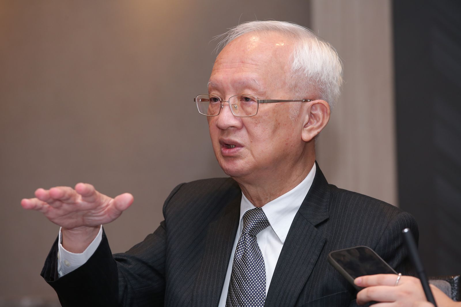 新台幣穩定幣「沒必要發」?銀行公會理事長董瑞斌:不如引進美元穩定幣搶攻跨境支付