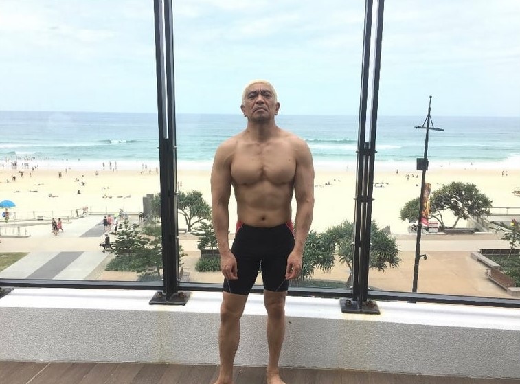 松本人志遭爆性侵的醜聞風波，本人與所屬經紀公司「吉本興業」的處理方式也飽受批評。（翻攝網路）