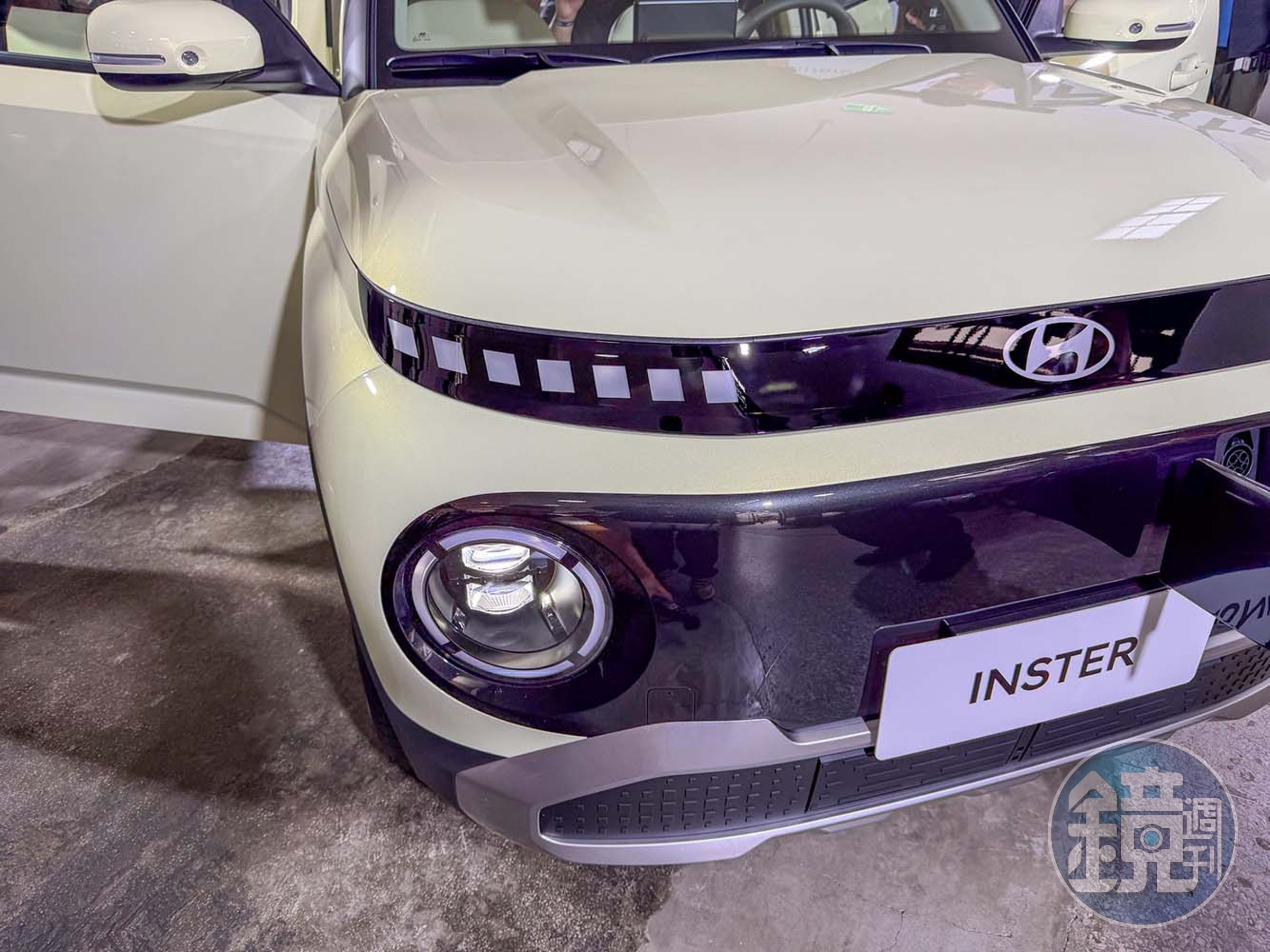 車名源自英文字“Intimate”(親近)與“Innovative”(創新)的結合,象徵以貼近人心的創新設計。