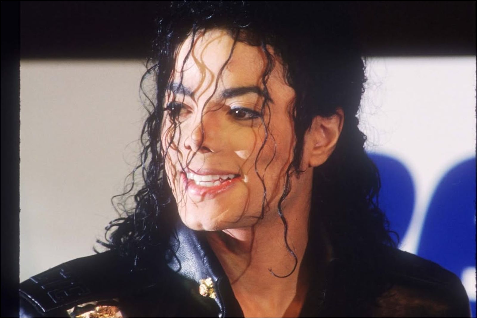 寫了23頁訴狀!麥可傑克森遭控「供毒、性侵未成年」 律師怒轟4手足斂財:昔25年都證明巨星是清白的